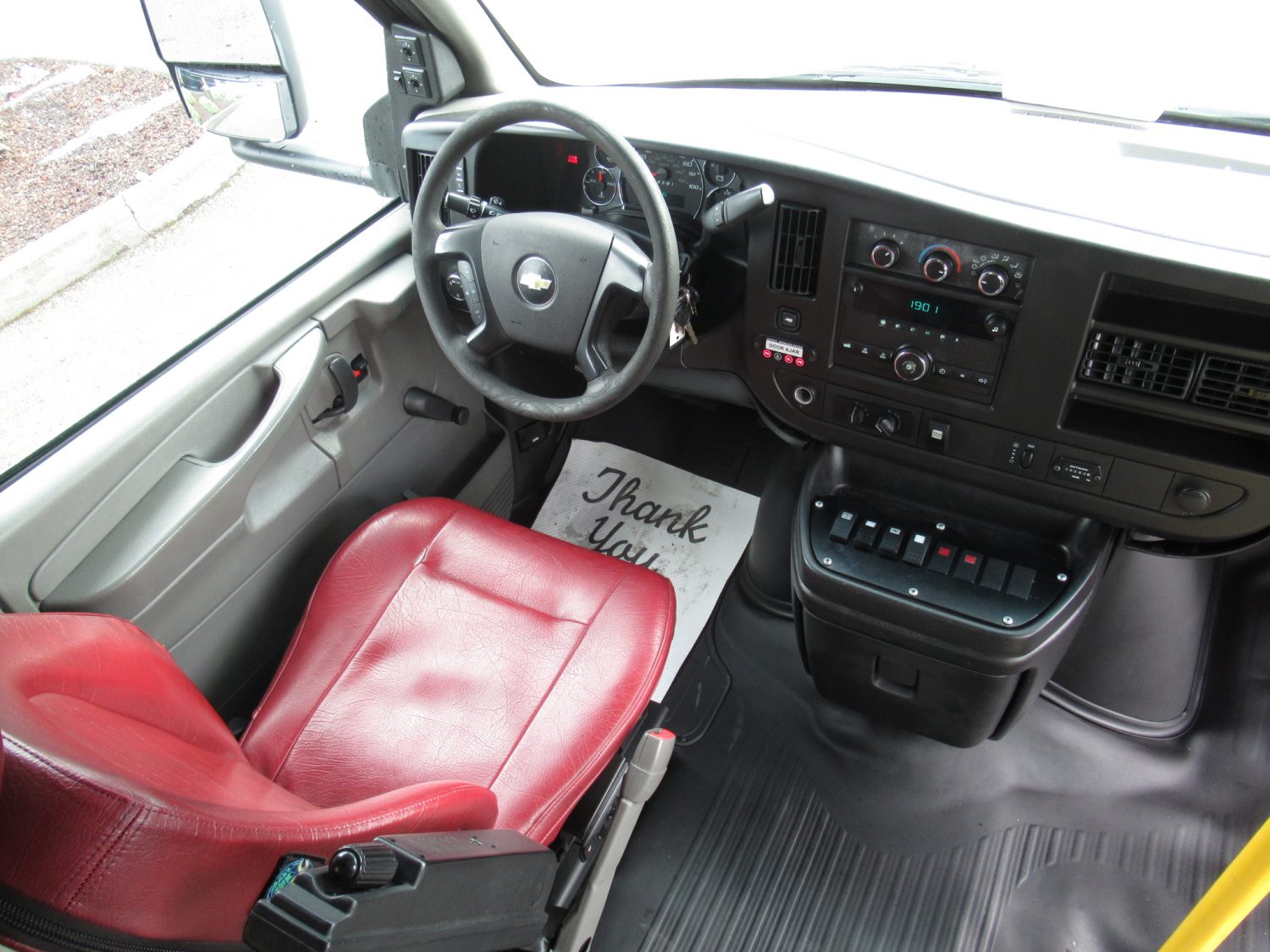 2012 Chevrolet Goshen GC II 13 ADA Shuttle Bus - S93929 - Image 5