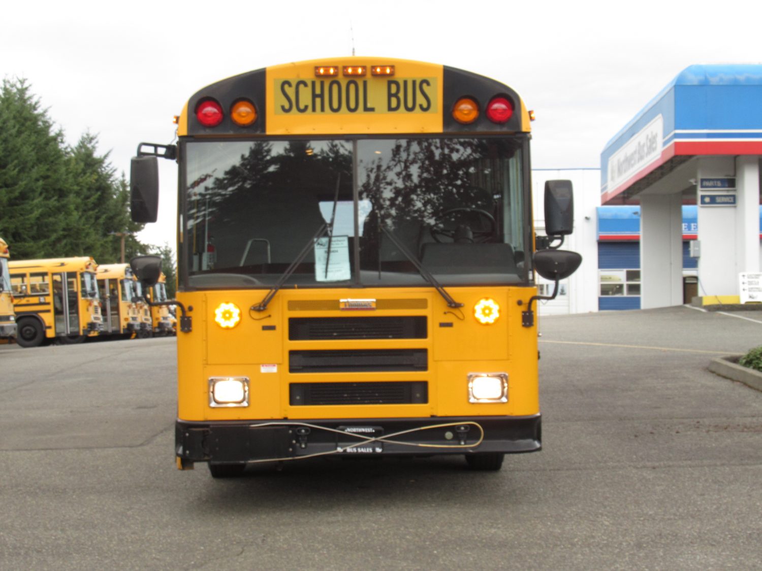 2009 Thomas Saf-T-Liner 78 Passenger School Bus - B13404 - Image 12