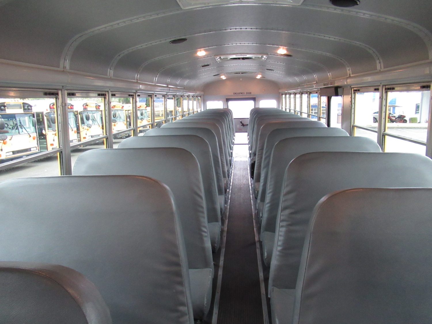 2009 Thomas Saf-T-Liner 78 Passenger School Bus - B13404 - Image 6