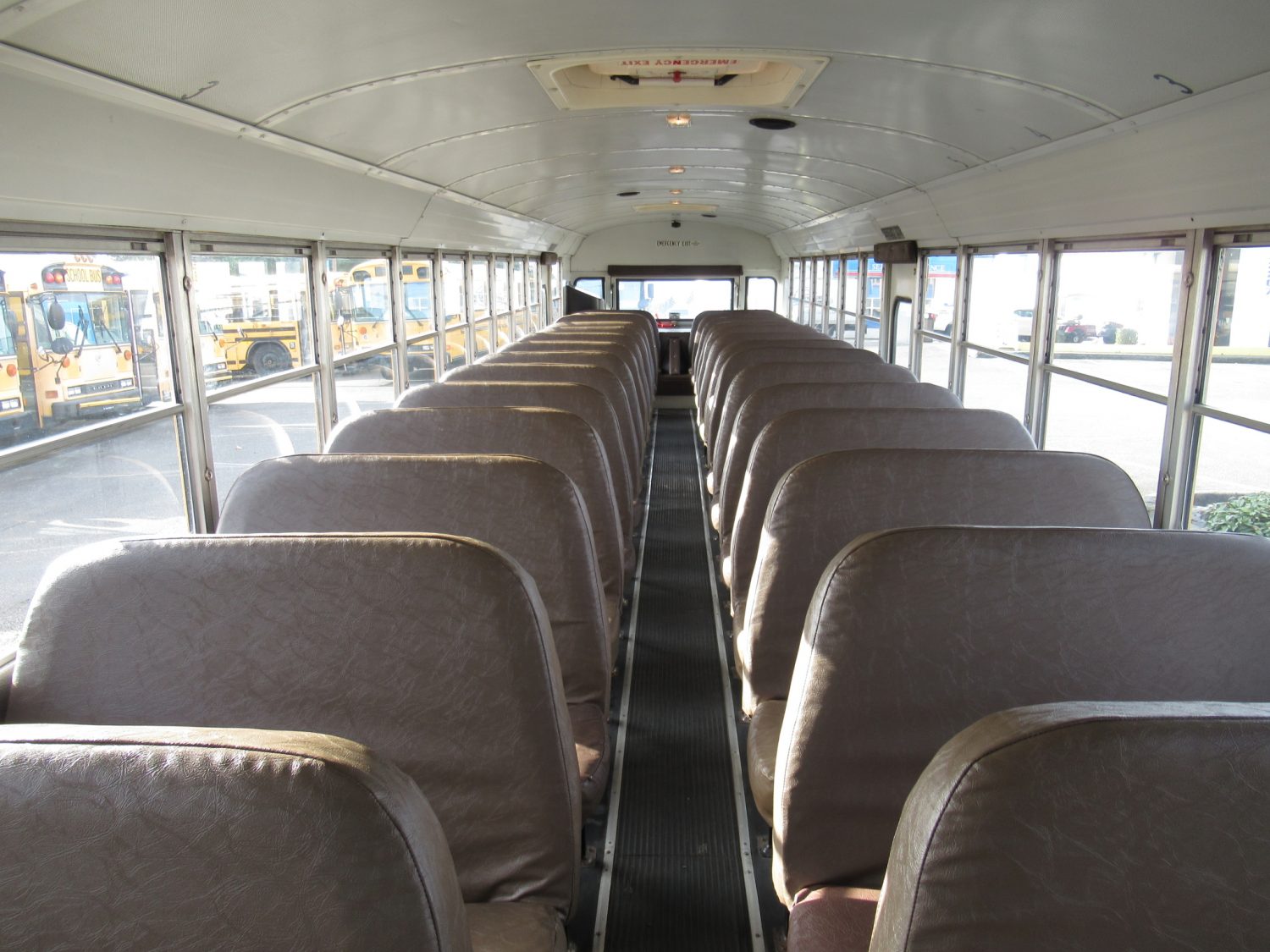 2003 Blue Bird All American 84 Passenger School Bus - B08927 - Image 6