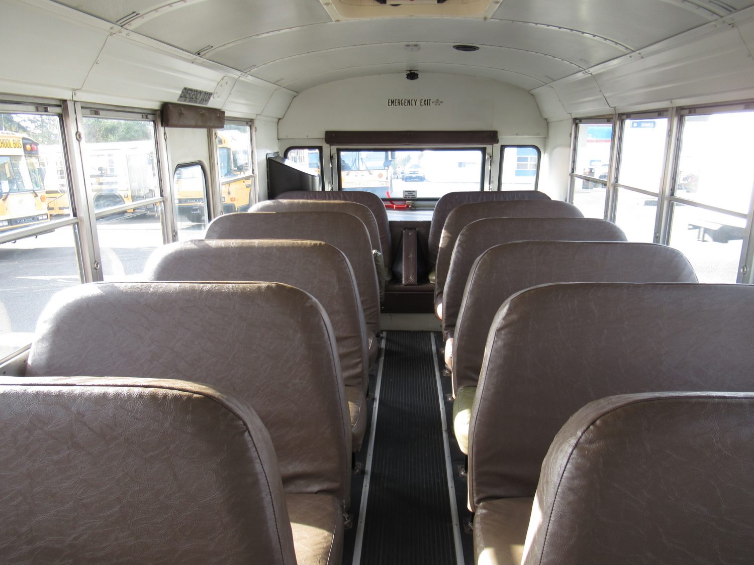 2003 Blue Bird All American 84 Passenger School Bus - B08927 - Image 7
