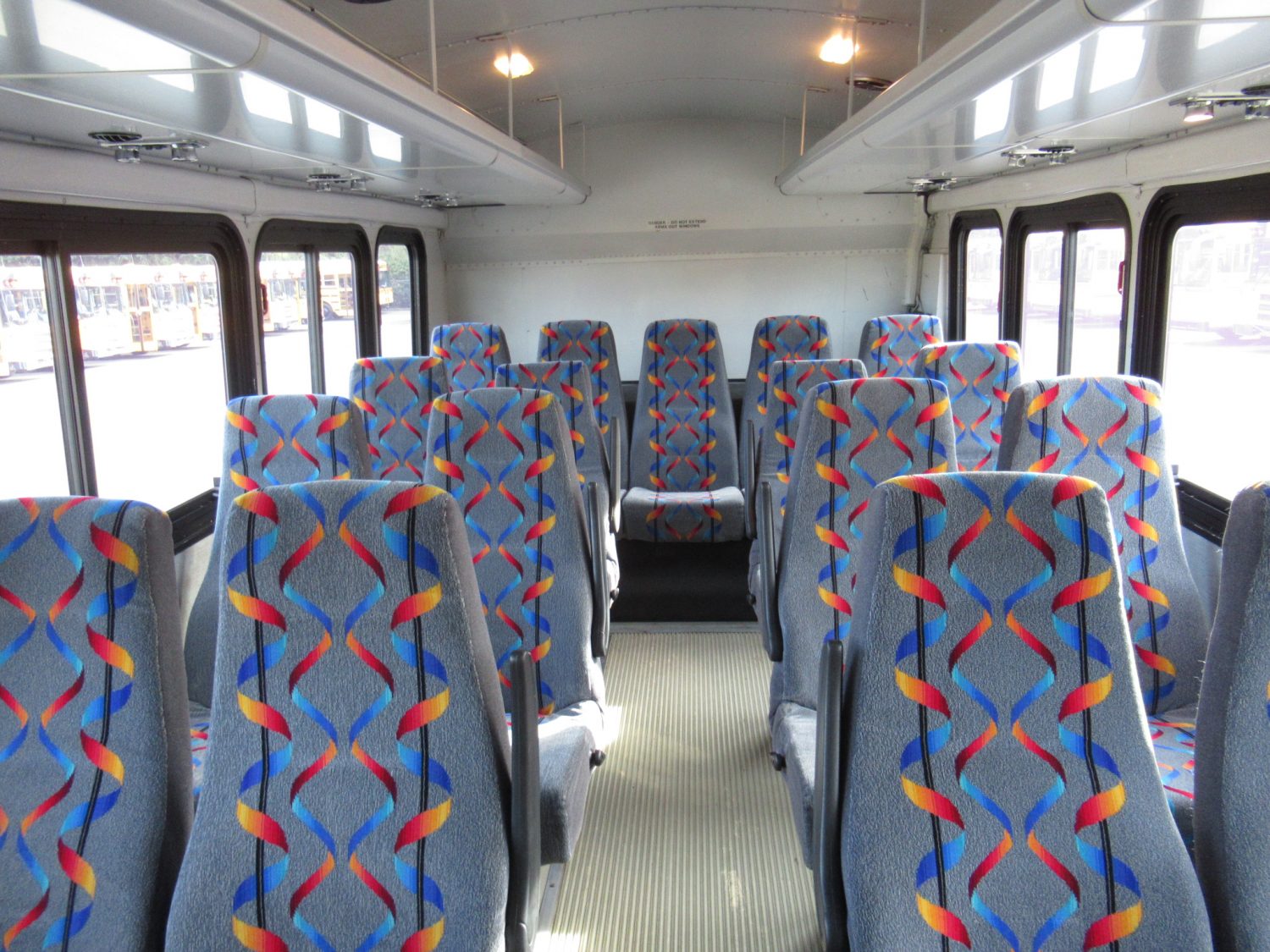 2006 Thomas HDX 45 Passenger Commercial Bus - B62470 - Image 7