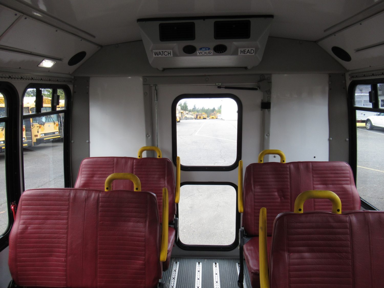 2012 Chevrolet Goshen GC II 13 ADA Shuttle Bus - S94789 - Image 7