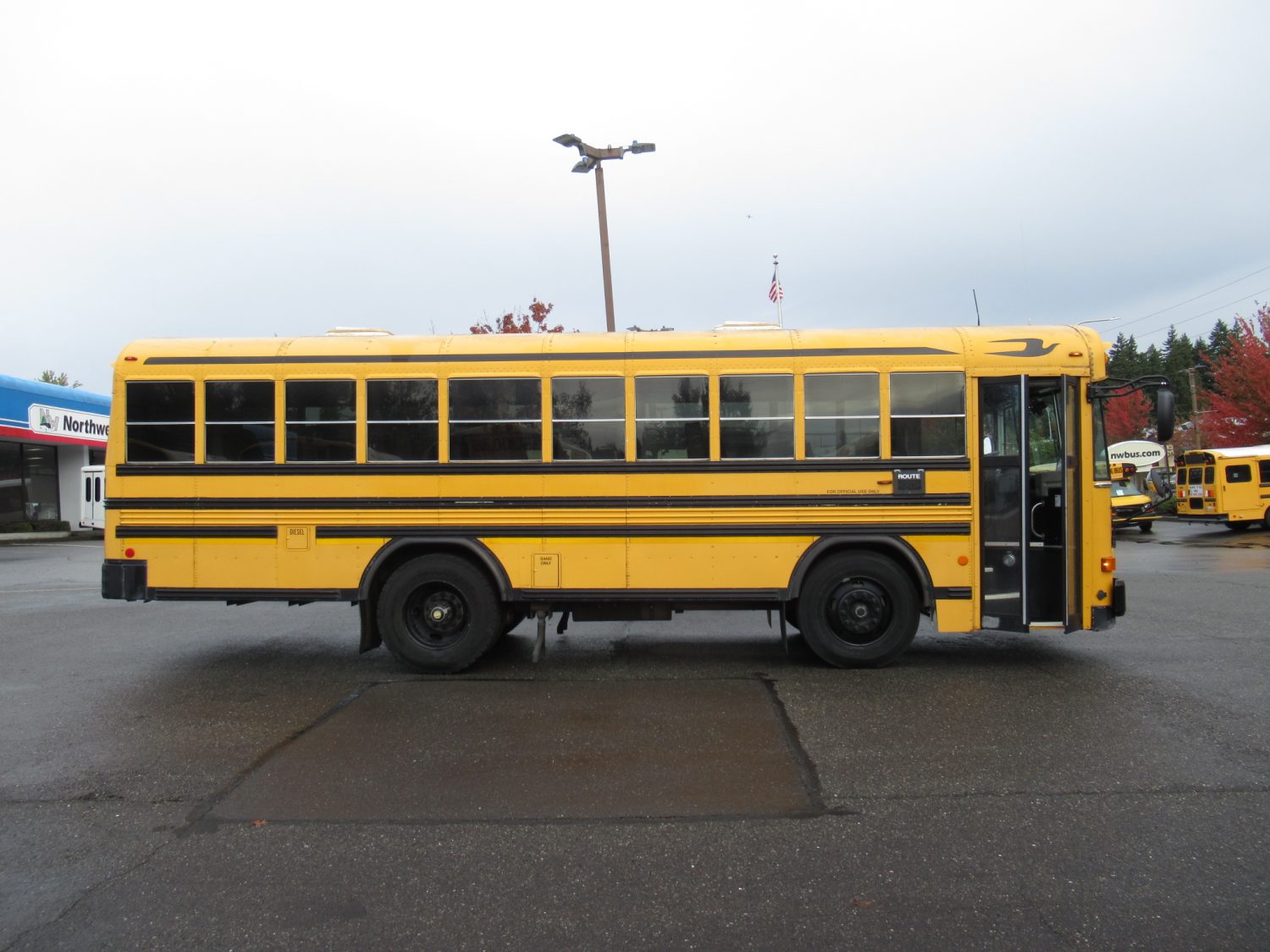 2004 Blue Bird All American 45 Passenger Short School Bus - B18595 - Image 10