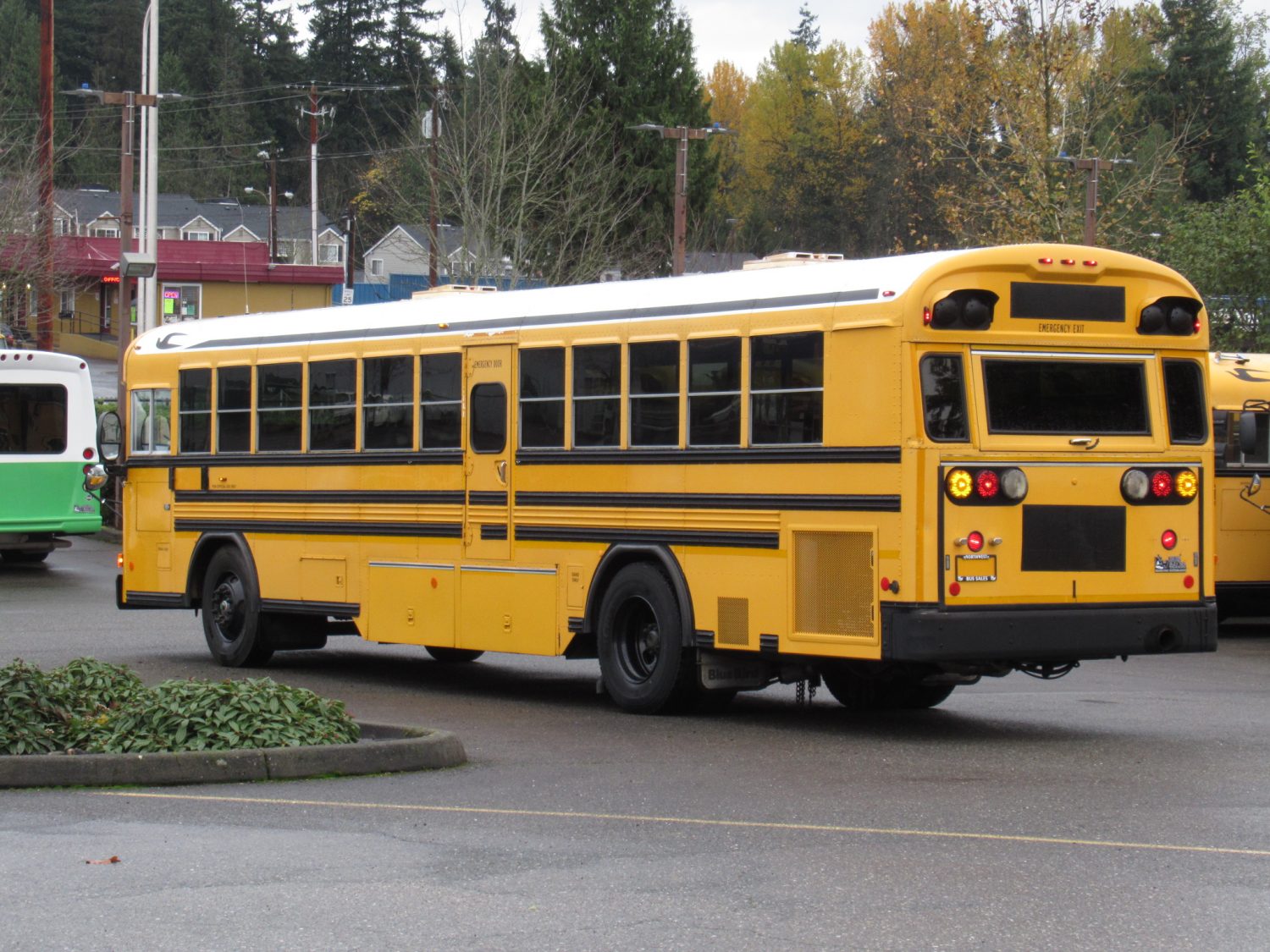 2003 Blue Bird All American 75 Passenger School Bus - B12399 - Image 4