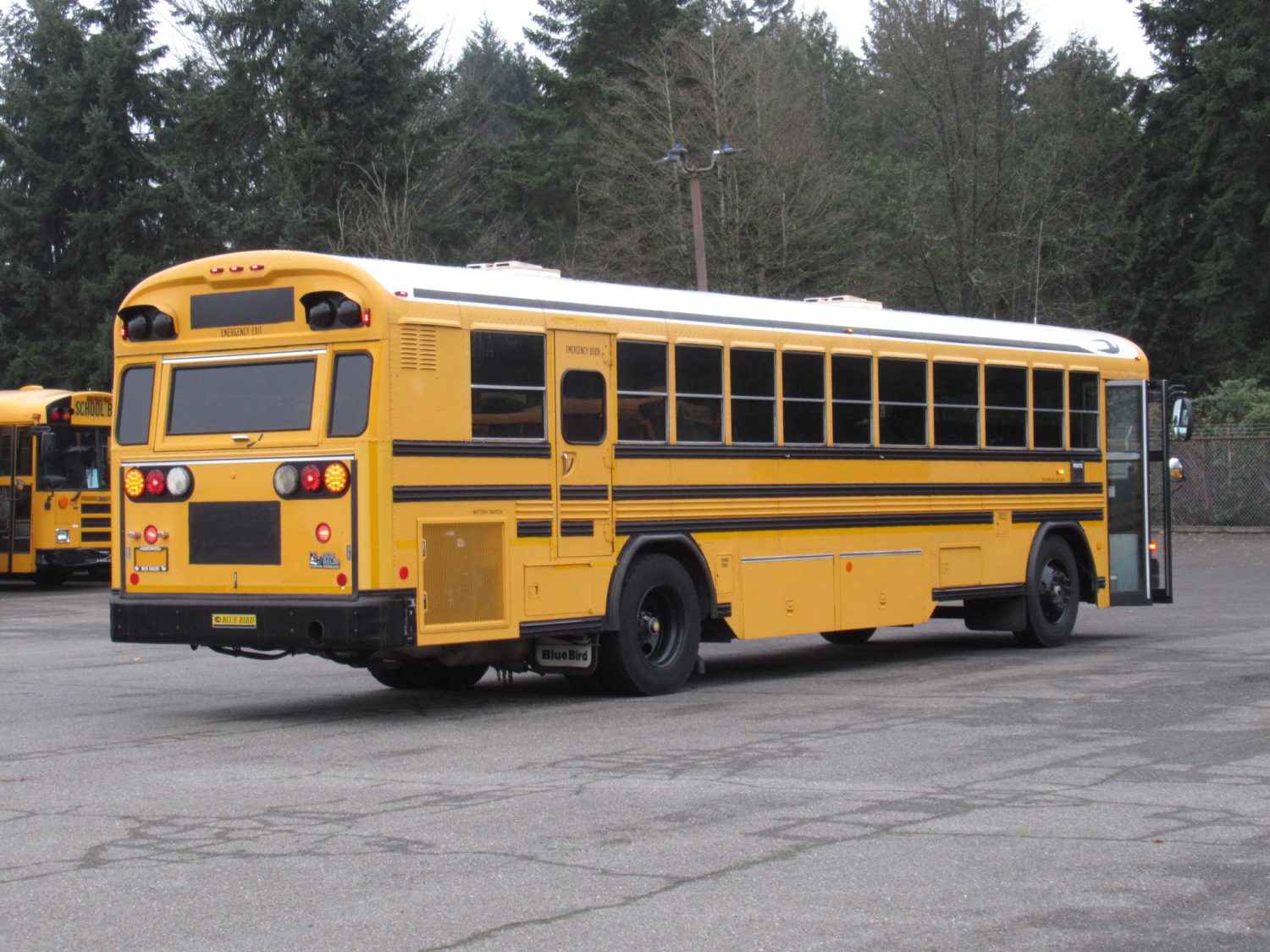 2003 Blue Bird All American 75 Passenger School Bus - B12397 - Image 2