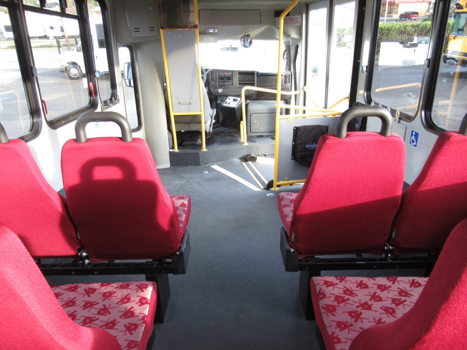 2012 Chevrolet Arboc Spirit of Mobility 17+2 ADA Shuttle Bus - S97707 - Image 9