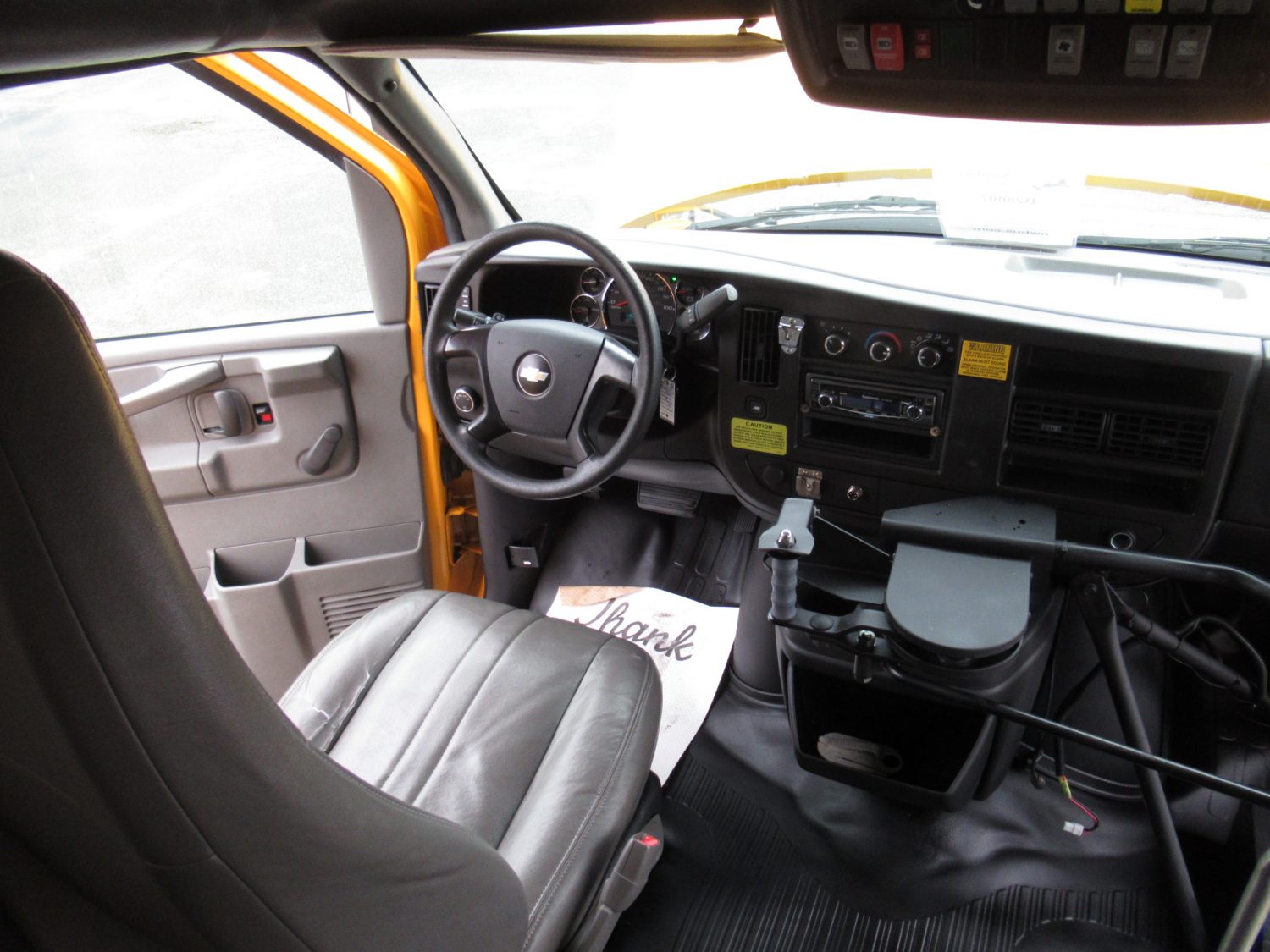 2010 Chevrolet Thomas 12 Passenger + 1 ADA School Bus - B28007 - Image 5