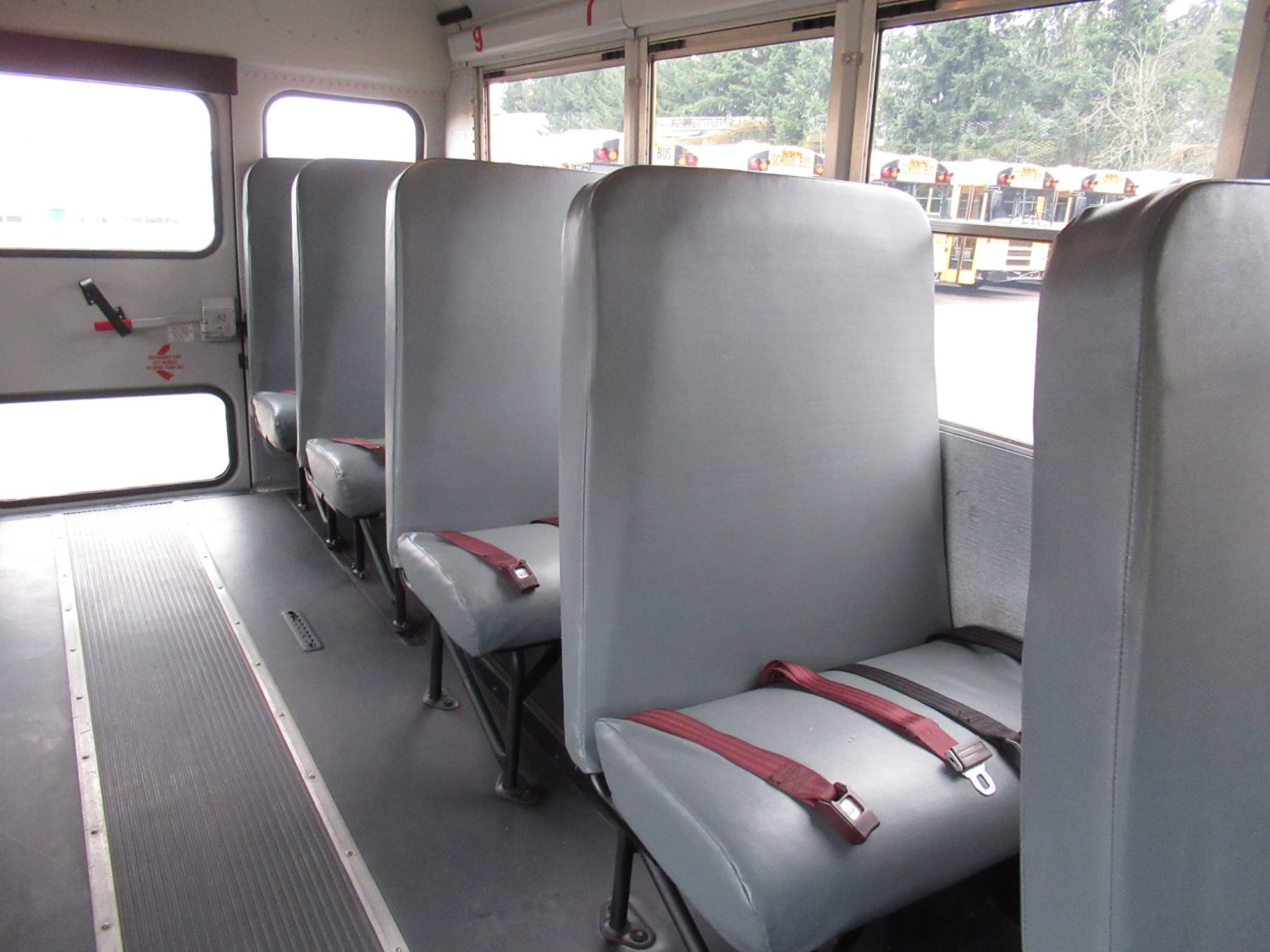 2010 Chevrolet Thomas 12 Passenger + 1 ADA School Bus - B28007 - Image 7