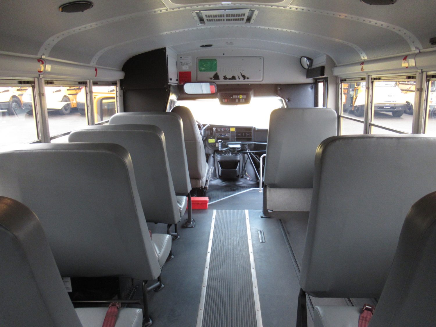 2010 Chevrolet Thomas 12 Passenger + 1 ADA School Bus - B28007 - Image 10