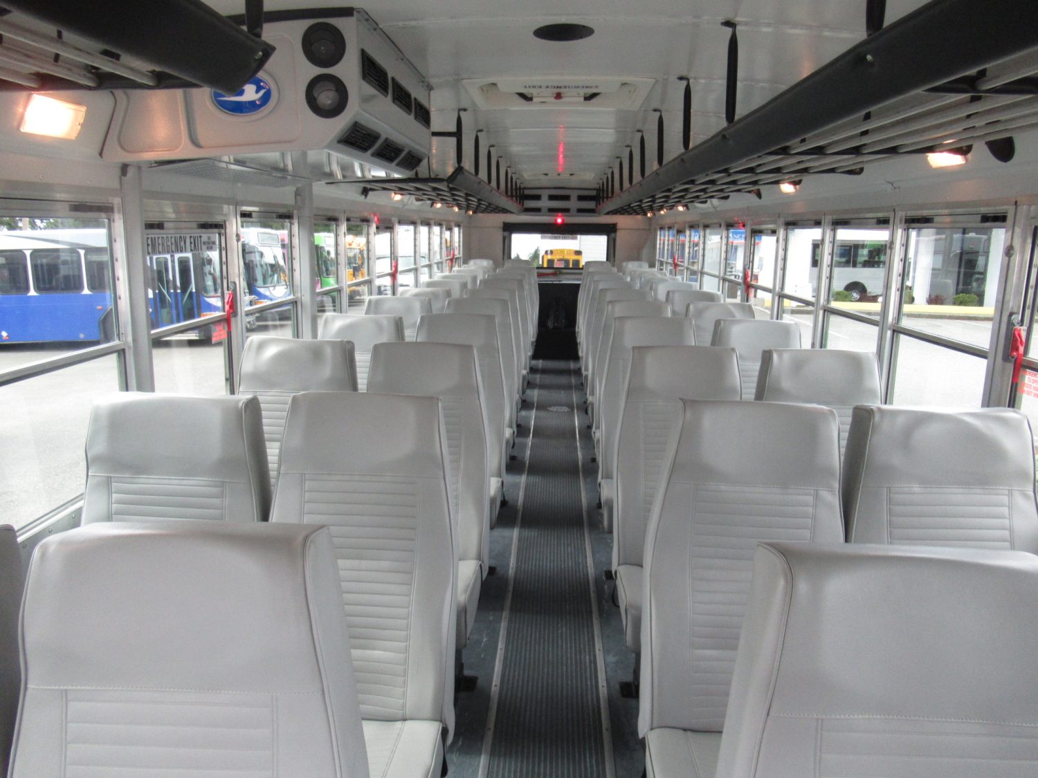2011 Blue Bird All American 44 Passenger Commercial Bus - B81671 - Image 6