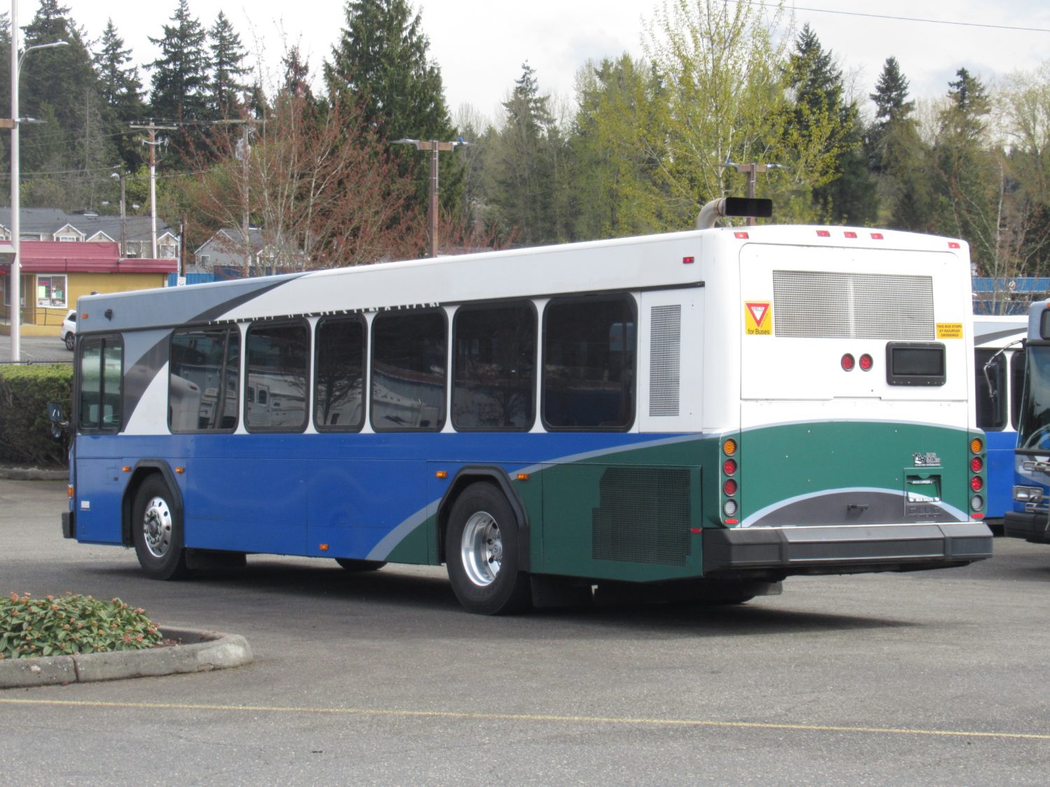 2007 Gillig Low Floor 32 Passenger ADA Transit Bus - T78387 - Image 4