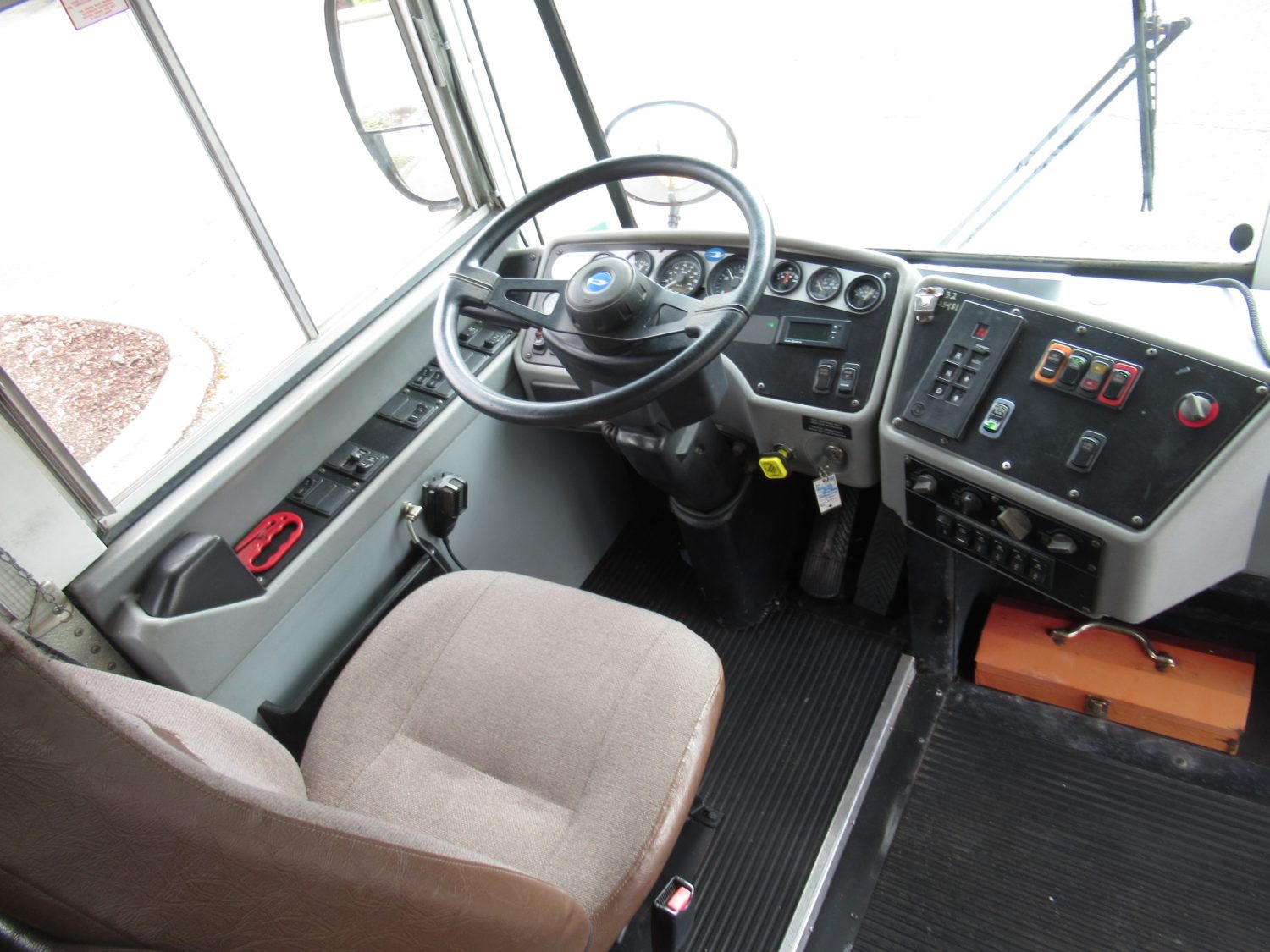 2003 Blue Bird All American 81 Passenger School Bus - B13149 - Image 5