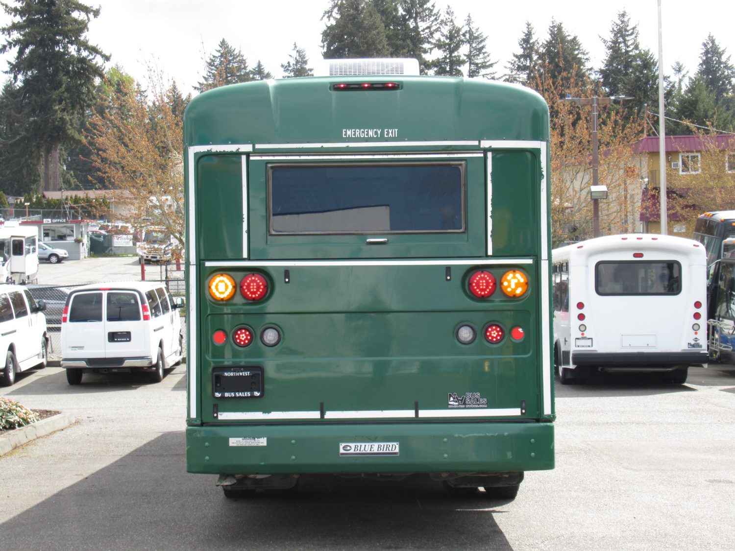 2011 Blue Bird All American 44 Passenger Commercial Bus - B81674 - Image 11