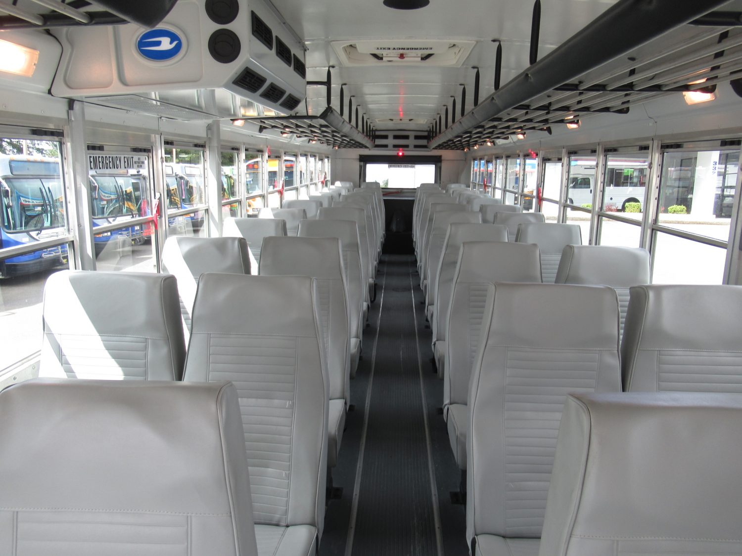2011 Blue Bird All American 44 Passenger Commercial Bus - B81674 - Image 6