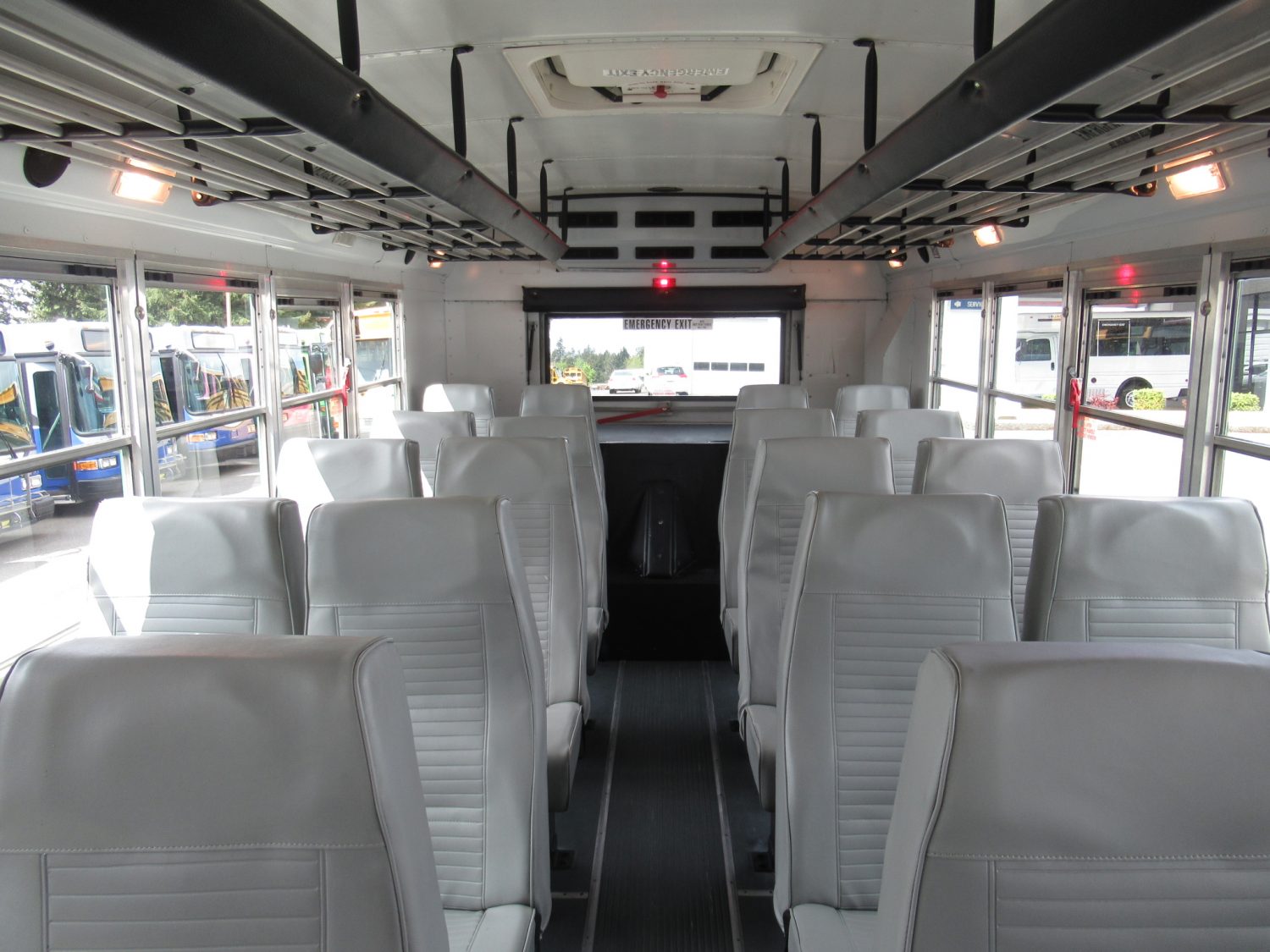 2011 Blue Bird All American 44 Passenger Commercial Bus - B81674 - Image 7