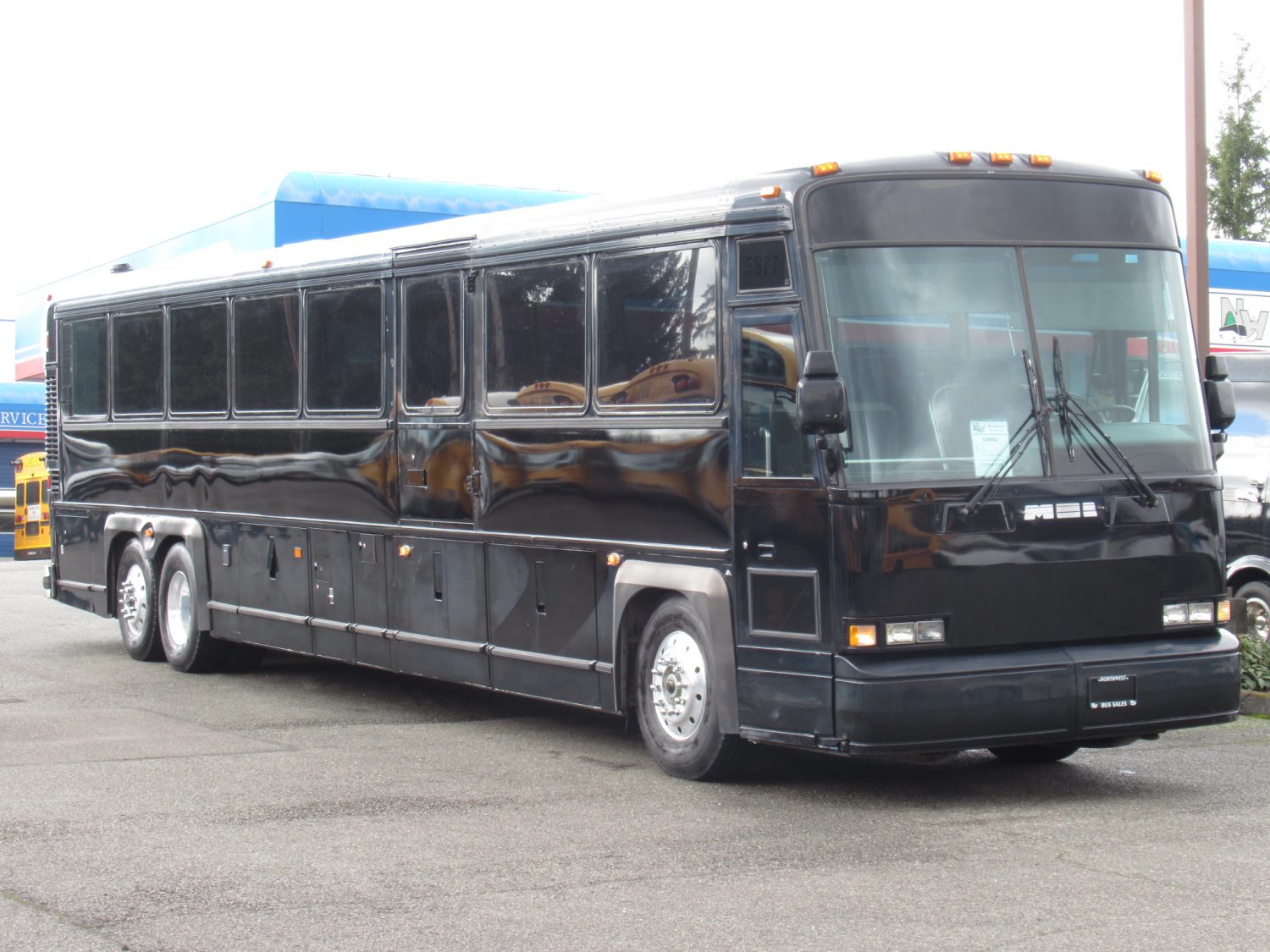 1997 MCI 102-DL3 55 Passenger Motorcoach - C48962