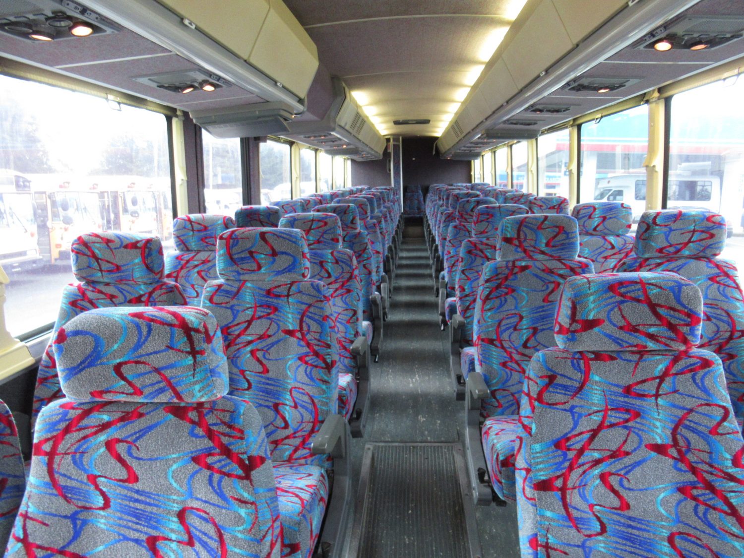 1997 MCI 102-DL3 55 Passenger Motorcoach - C48962 - Image 6