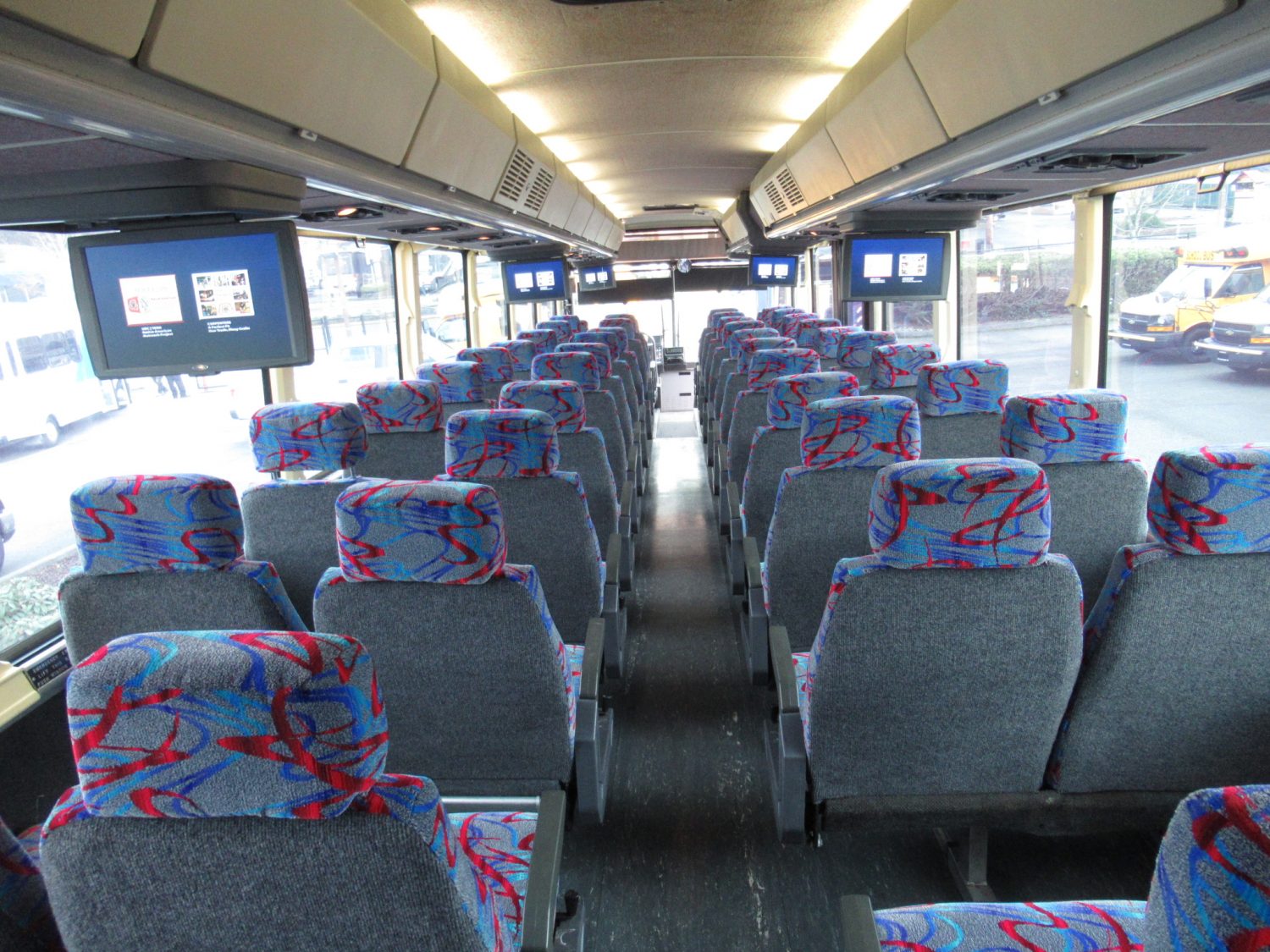 1997 MCI 102-DL3 55 Passenger Motorcoach - C48962 - Image 8