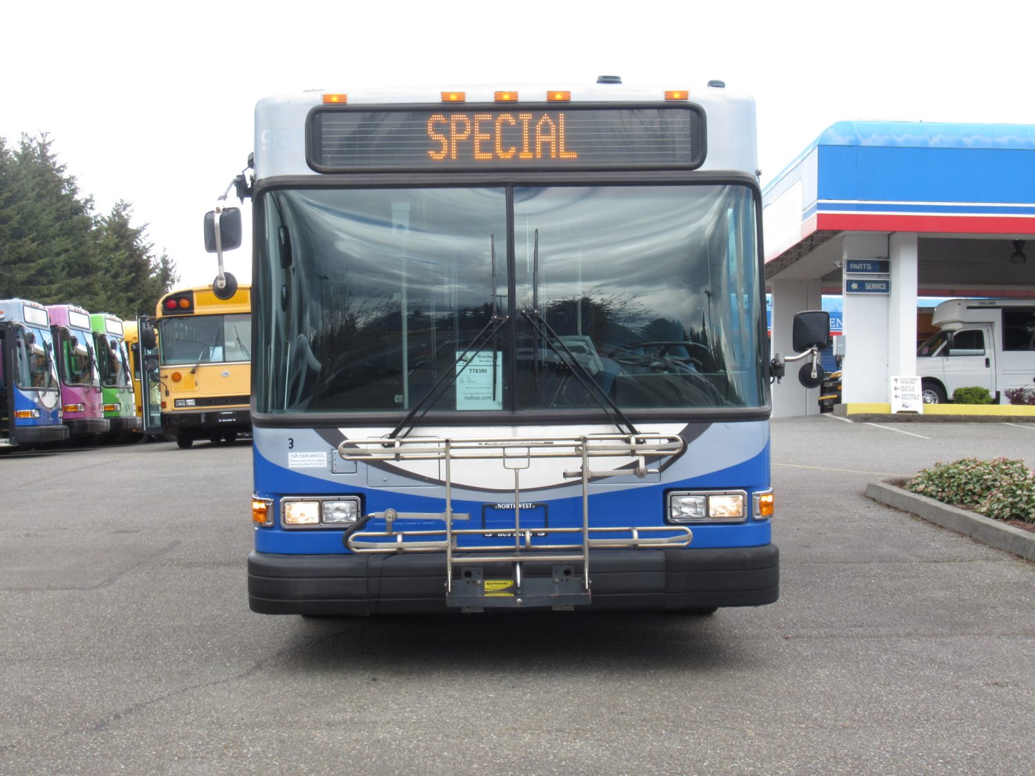 2007 Gillig Low Floor 32 Passenger ADA Transit Bus - T78386 - Image 12