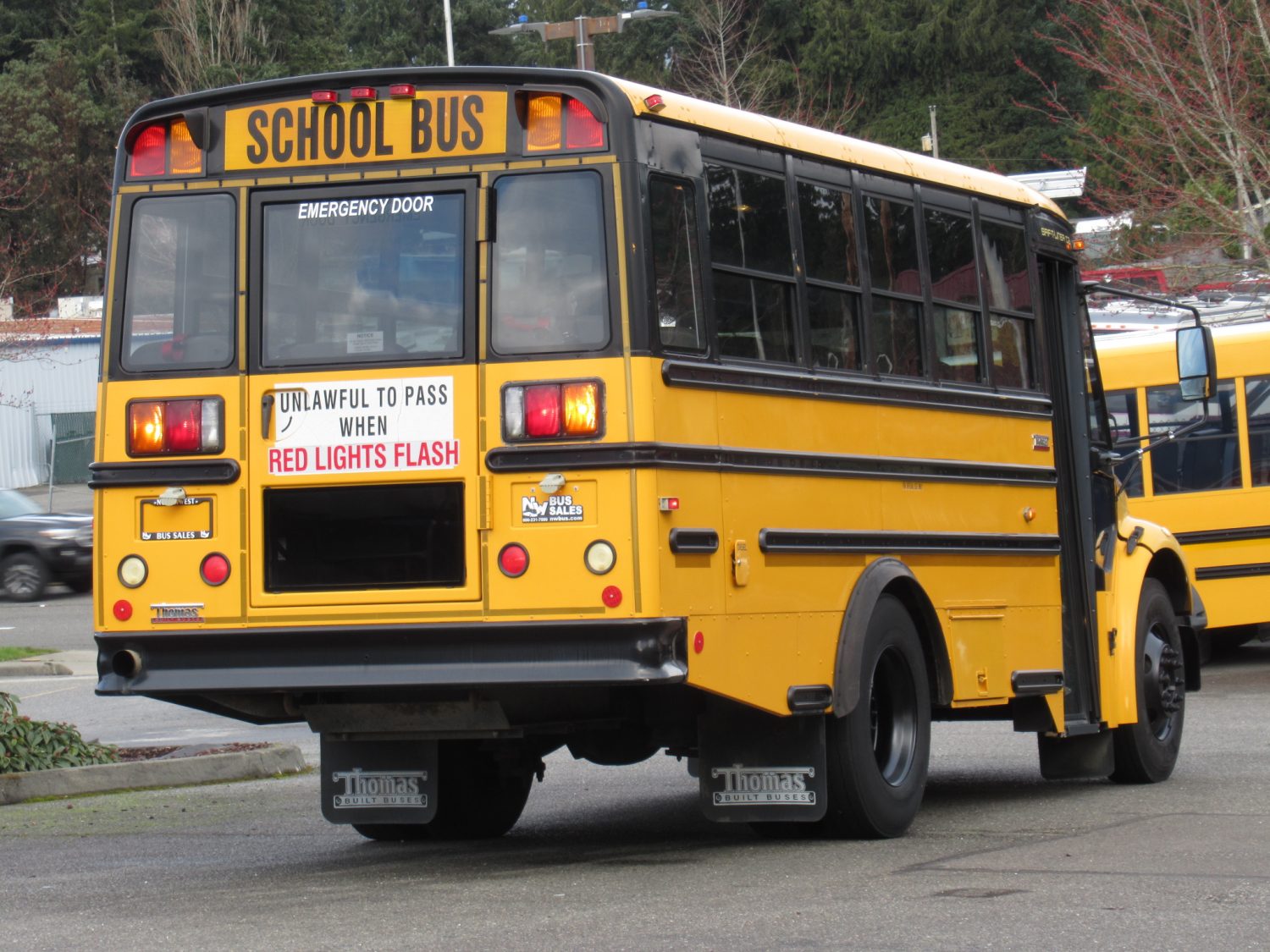2008 Thomas C2 34 Passenger Short School Bus - B21755 - Image 3