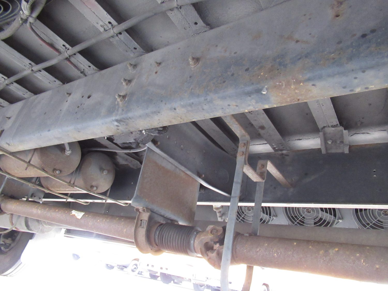 2002 Thomas Saf-T-Liner 44 Passenger Commercial Bus - B18408 - Image 10