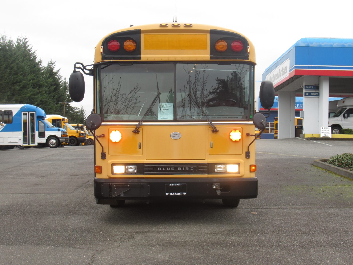 2007 Bluebird All American 84 Passenger School Bus - B38882 - Image 12