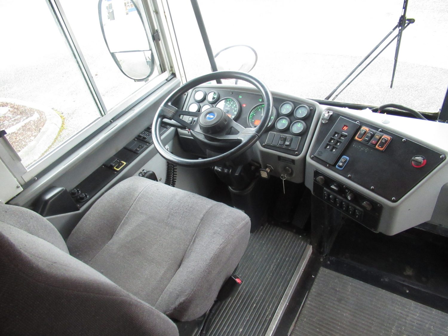 2007 Bluebird All American 84 Passenger School Bus - B38882 - Image 5