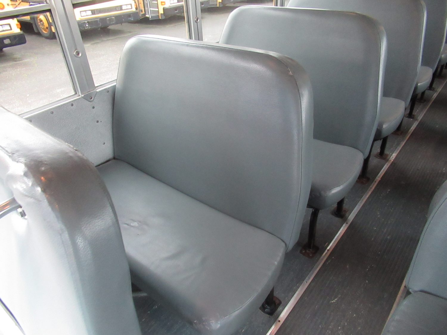 2007 Bluebird All American 84 Passenger School Bus - B38882 - Image 9