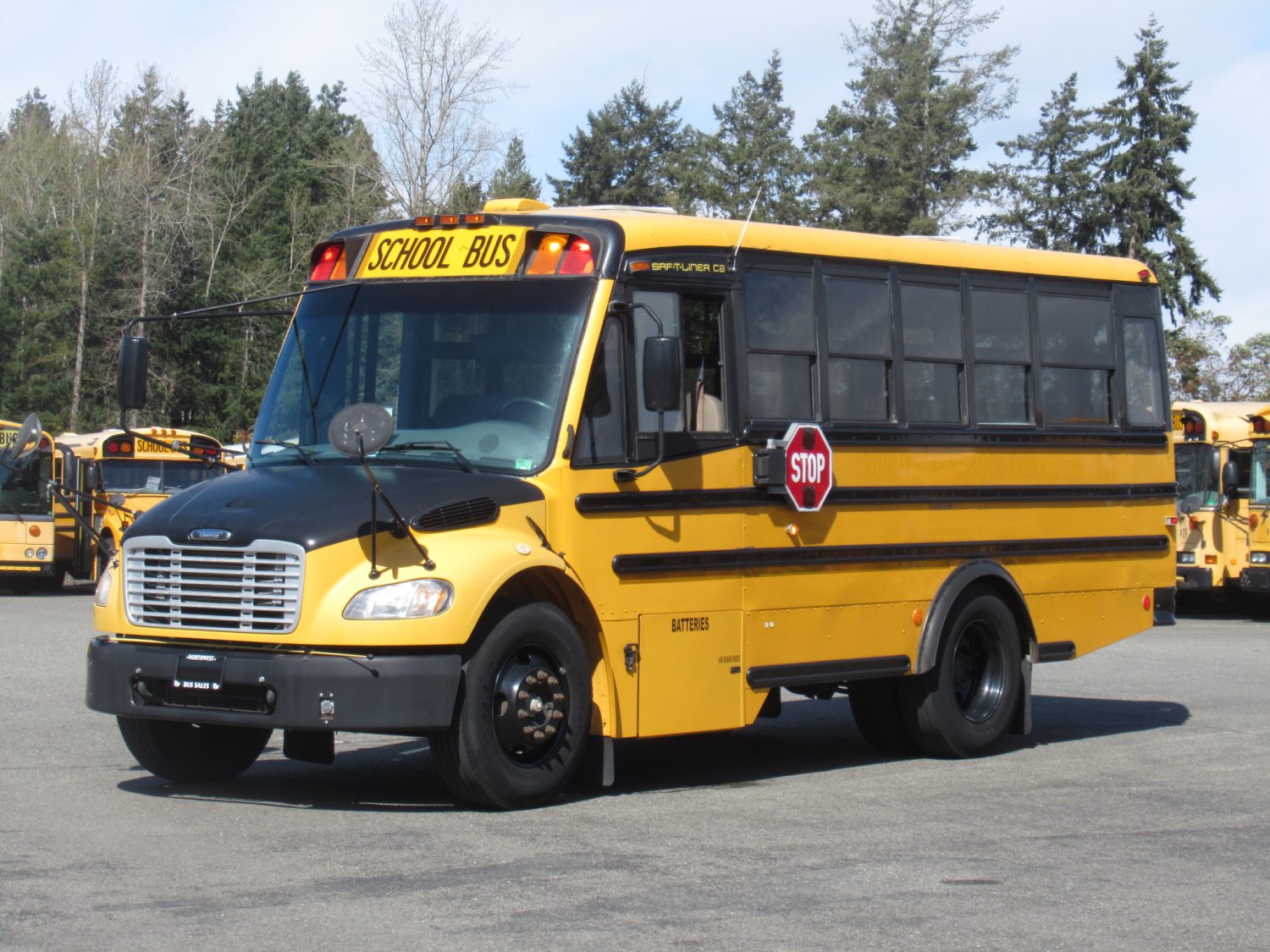 2008 Thomas C2 34 Passenger Short School Bus - B21754 - Image 2