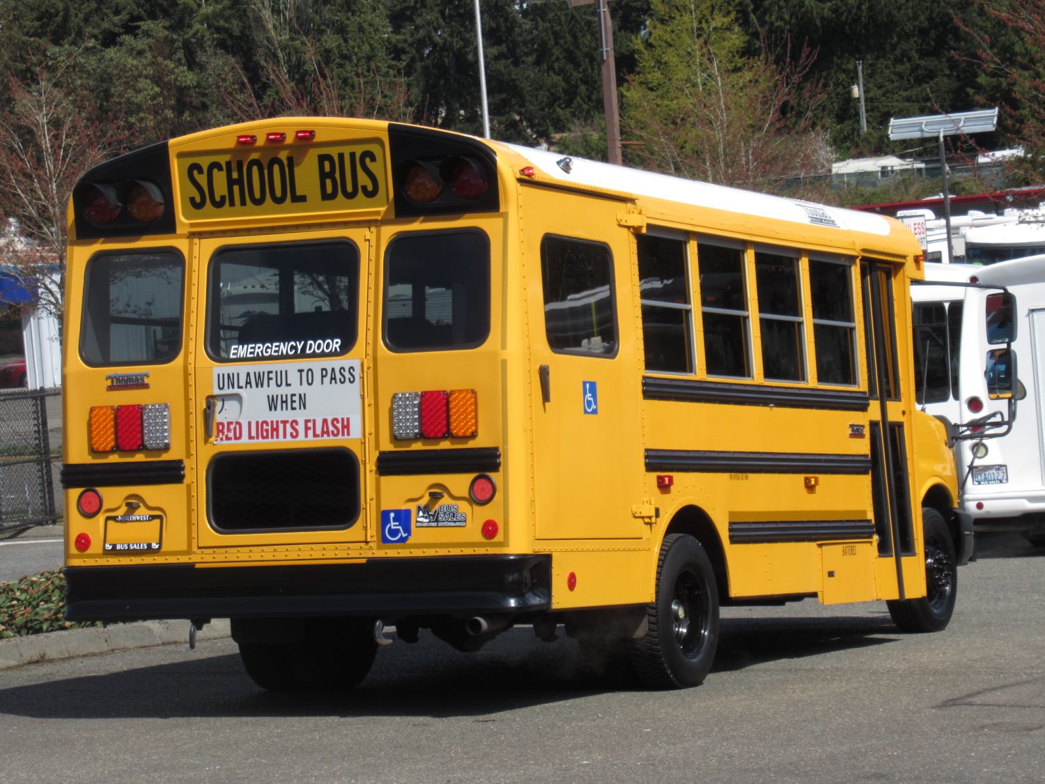 2012 Chevrolet Thomas 8 Passenger ADA School Bus - B12683 - Image 3