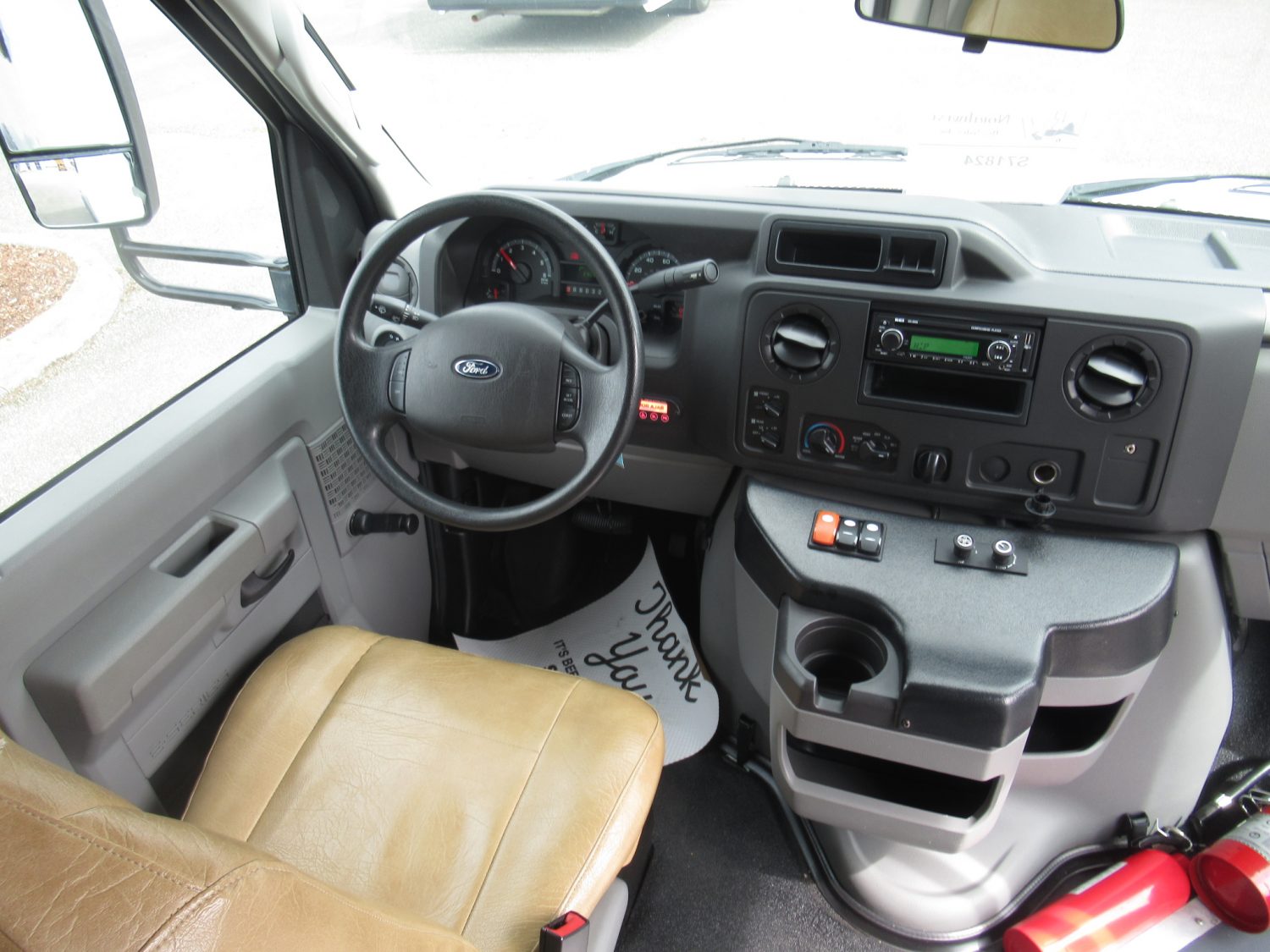 2014 Ford Champion Challenger 12 Passenger + 2 Wheelchair Shuttle Bus - S71824 - Image 5