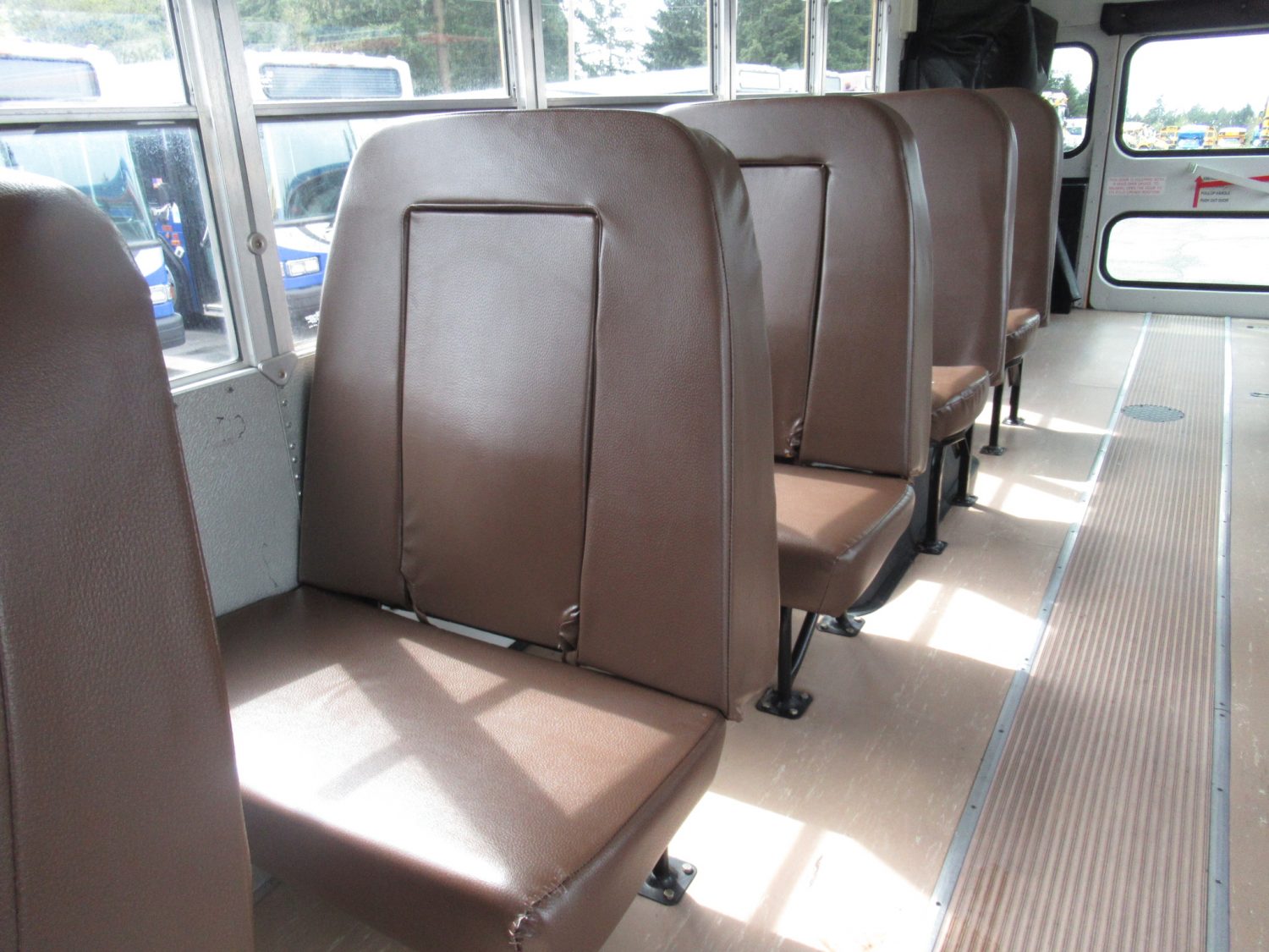 2008 Bluebird Vision 16+2 ADA Short School Bus - B49893 - Image 7