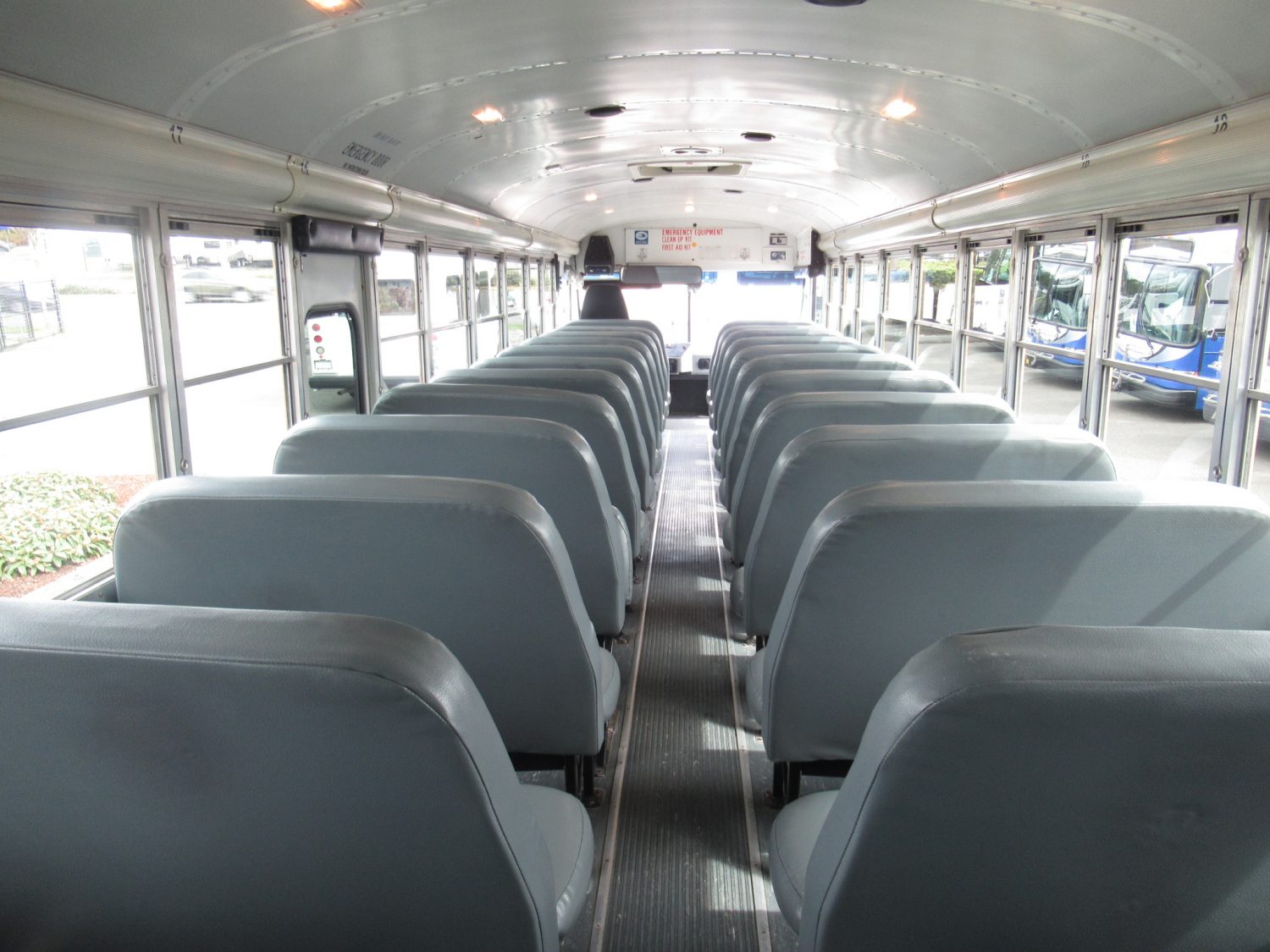 2006 Blue Bird All American 78 Passenger School Bus - B37869 - Image 8