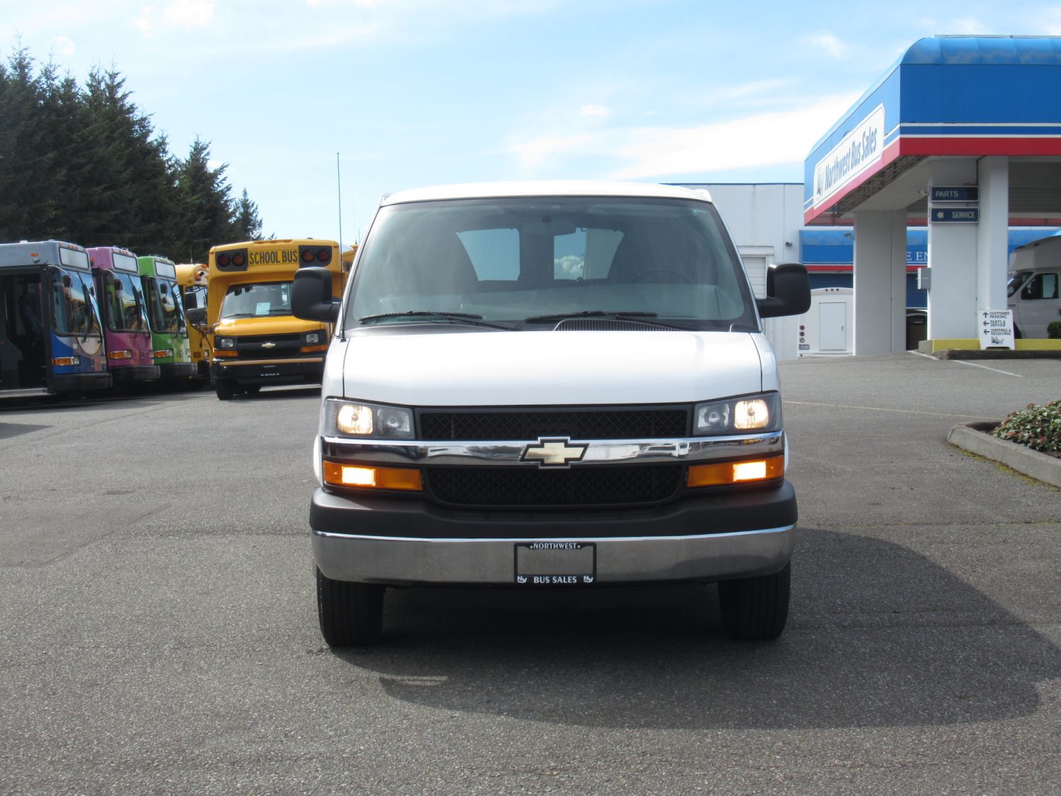 2014 Chevrolet Express 3500 LT 11 Passenger Van - S11171 - Image 12
