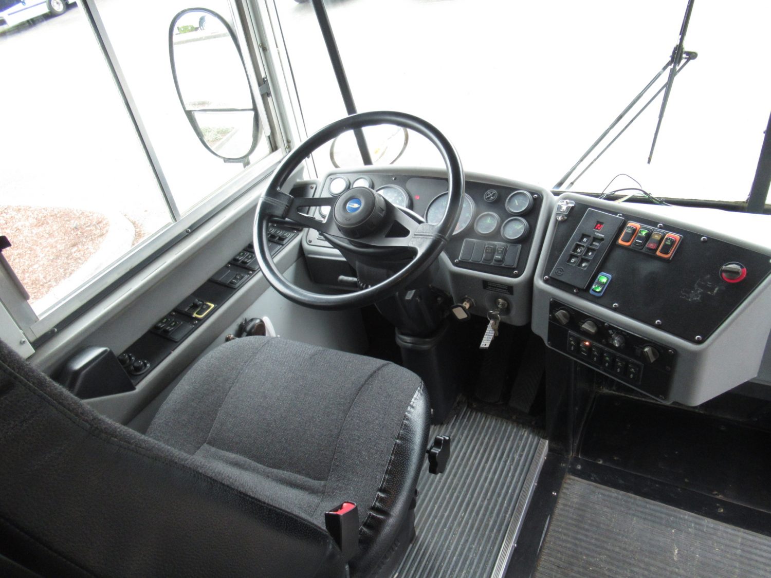 2006 Blue Bird All American 78 Passenger School Bus - B37867 - Image 5