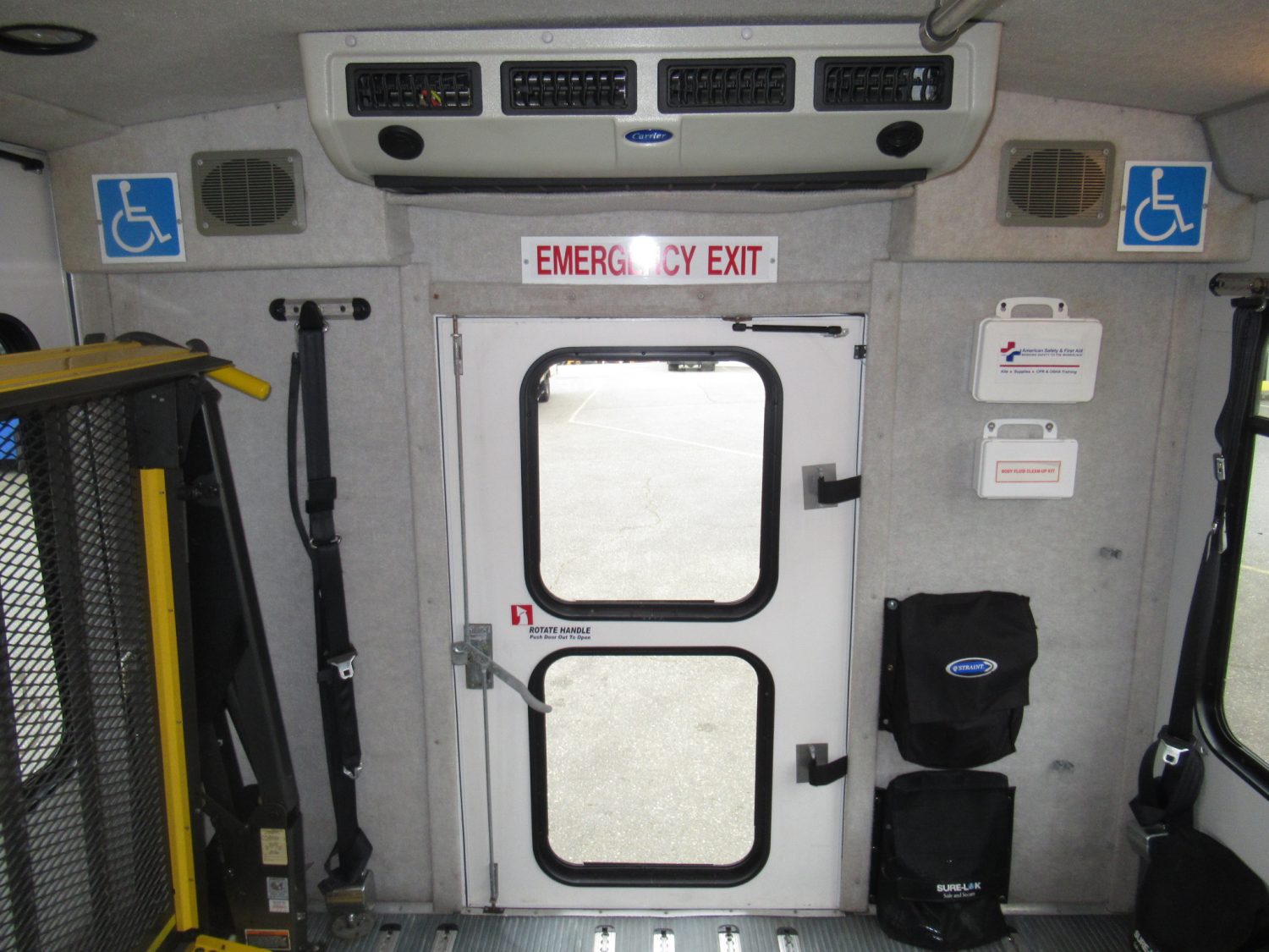 2007 Ford Starcraft Allstar 12 Passenger + 2 Wheelchair ADA Shuttle Bus - S78942 - Image 10