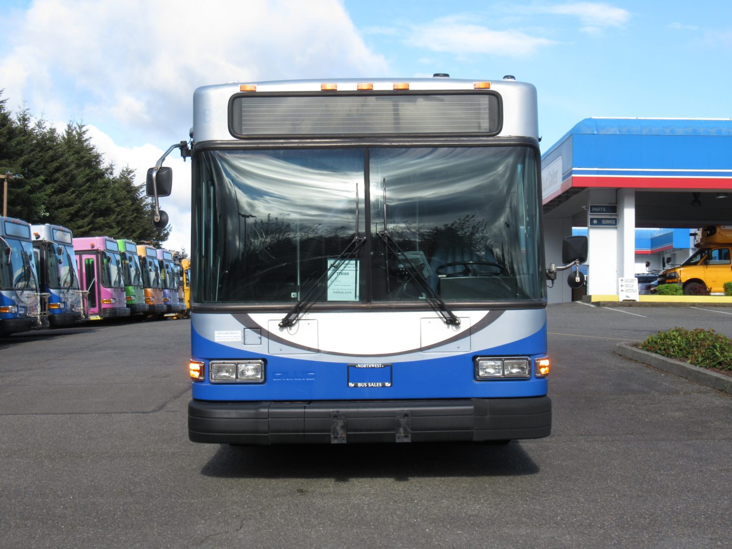 2007 Gillig Low Floor 32 Passenger ADA Transit Bus - T78385 - Image 12
