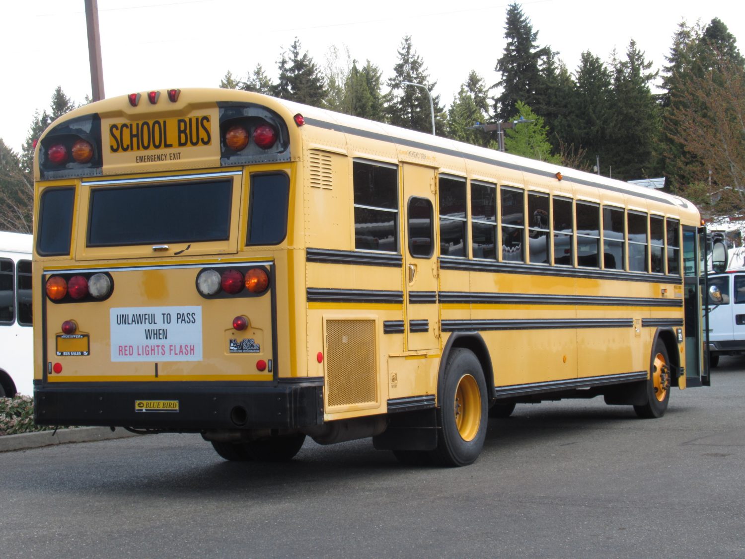 2006 Blue Bird All American 78 Passenger School Bus - B37868 - Image 3