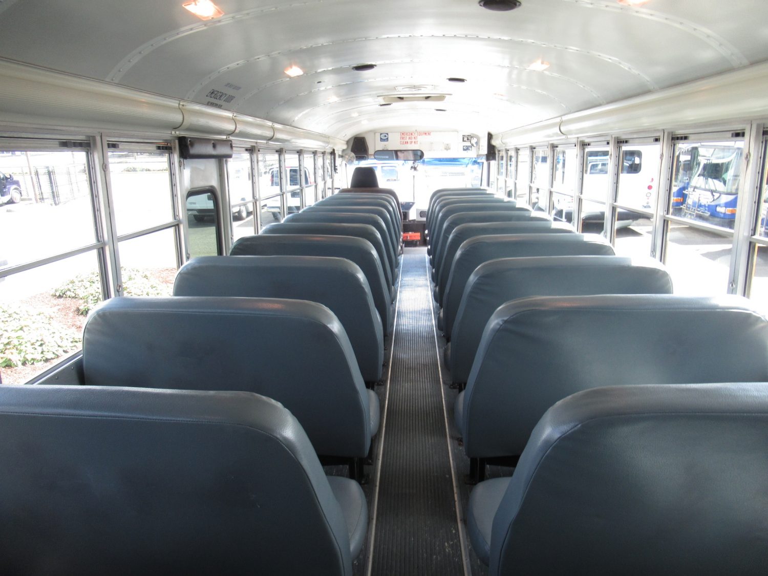 2006 Blue Bird All American 78 Passenger School Bus - B37868 - Image 8