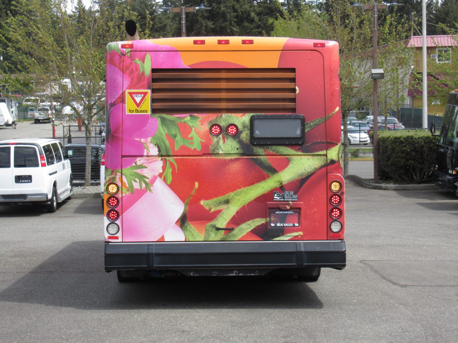 2005 Gillig Low Floor 23 Passenger ADA Transit Bus - T91097 - Image 11