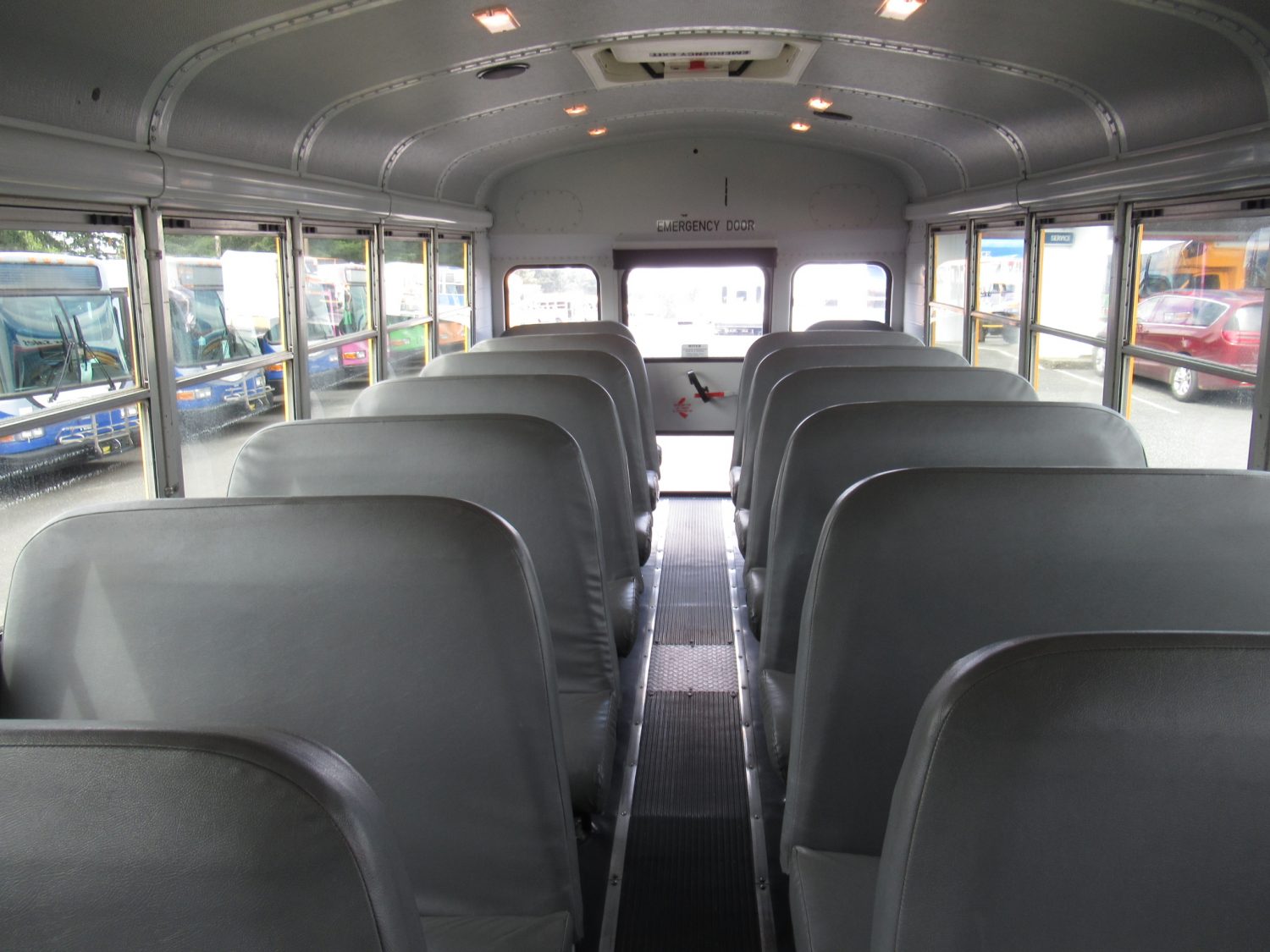2007 Thomas Saf-T-Liner 80 Passenger School Bus - B79767 - Image 7