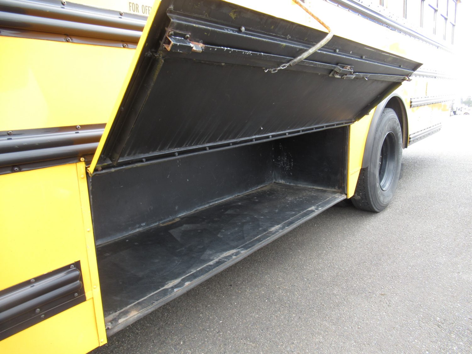 2007 Thomas Saf-T-Liner 80 Passenger School Bus - B79767 - Image 10