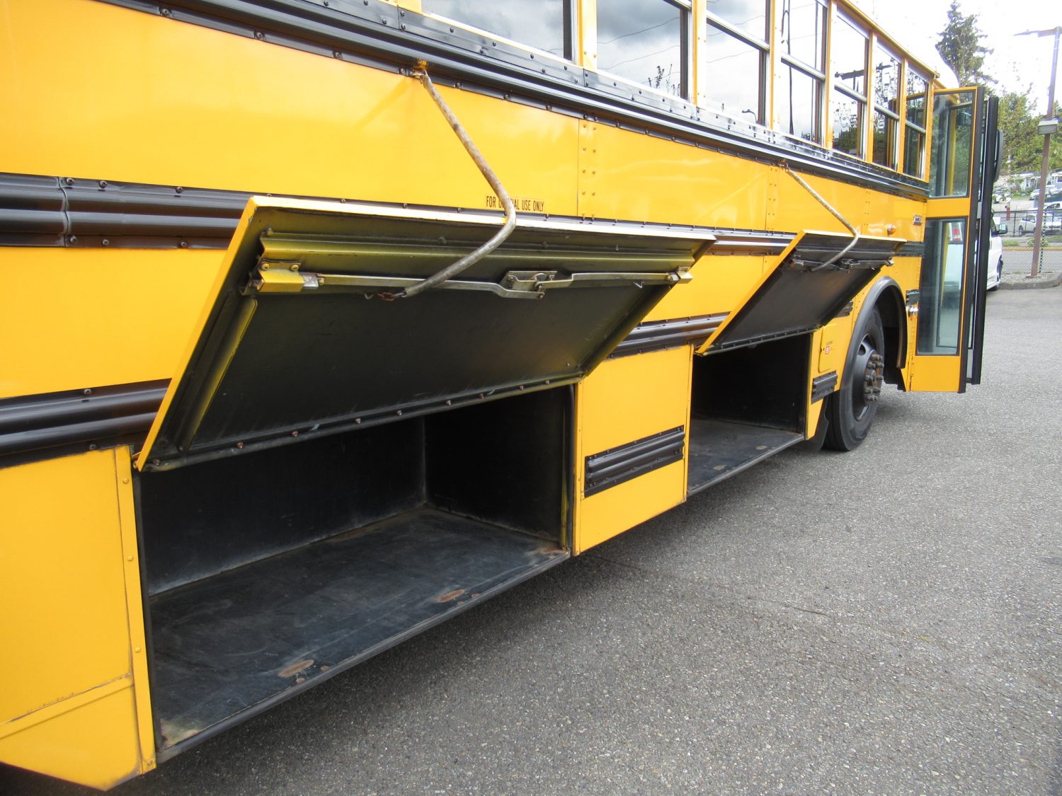 2007 Thomas Saf-T-Liner 80 Passenger School Bus - B79767 - Image 11
