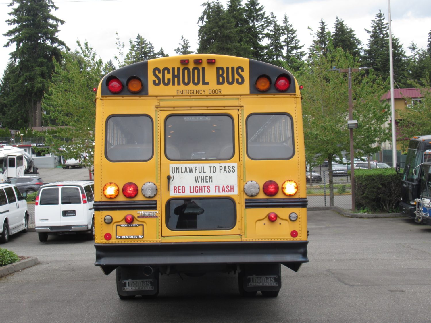 2007 Thomas Saf-T-Liner 78 Passenger School Bus - B74958 - Image 11