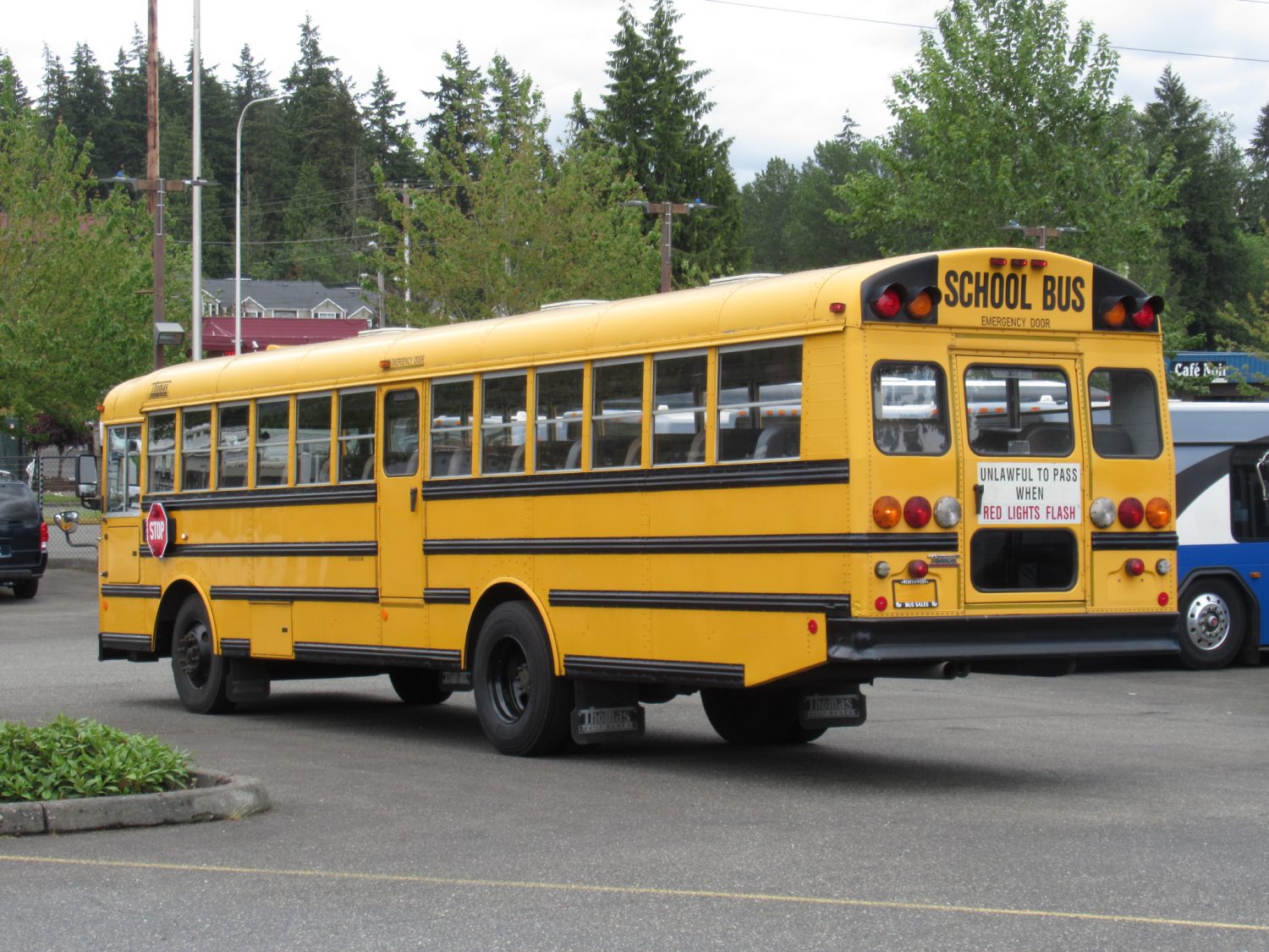 2007 Thomas Saf-T-Liner 78 Passenger School Bus - B74958 - Image 4