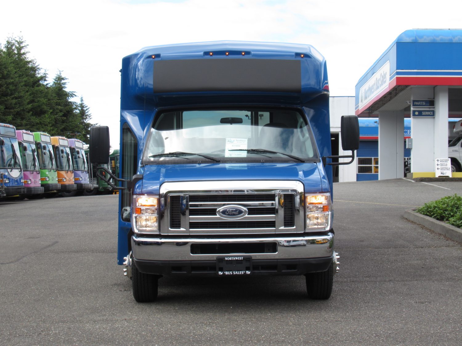 2017 Ford Eldorado Aerotech 14 + Interior Luggage Shuttle Bus - S11850 - Image 12