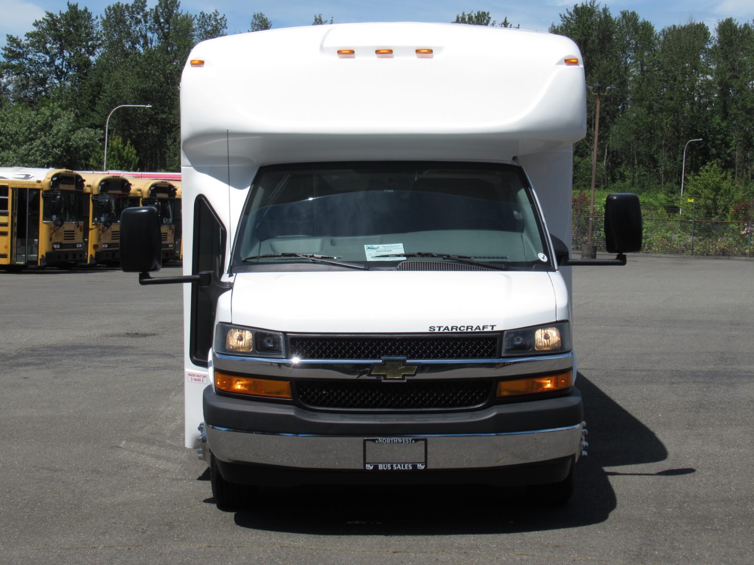 2020 Chevrolet Starcraft Allstar 25 Passenger Shuttle Bus - S07039 - Image 12