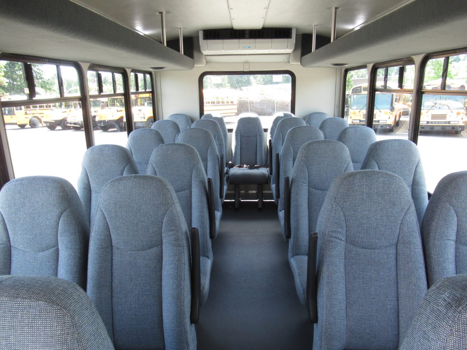 2020 Chevrolet Starcraft Allstar 25 Passenger Shuttle Bus - S07039 - Image 6