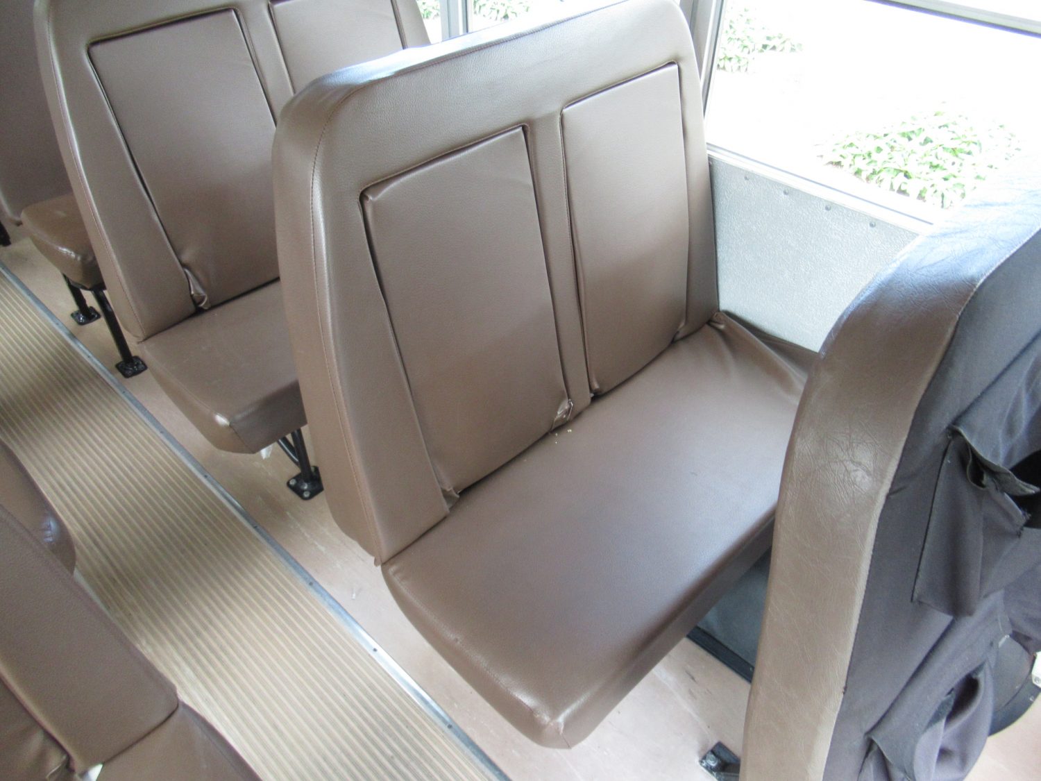 2009 Blue Bird All American 48 Passenger Short School Bus - B56638 - Image 9